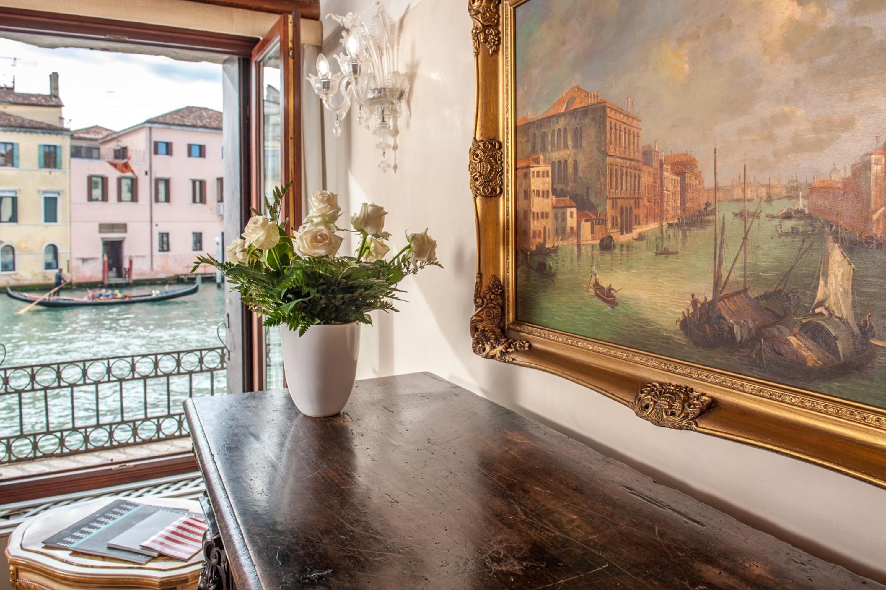 Ca' dei Cuori on the Grand Canal