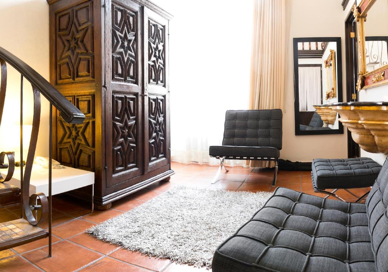 Hotel Herencia By Hosting House - Property Image 45