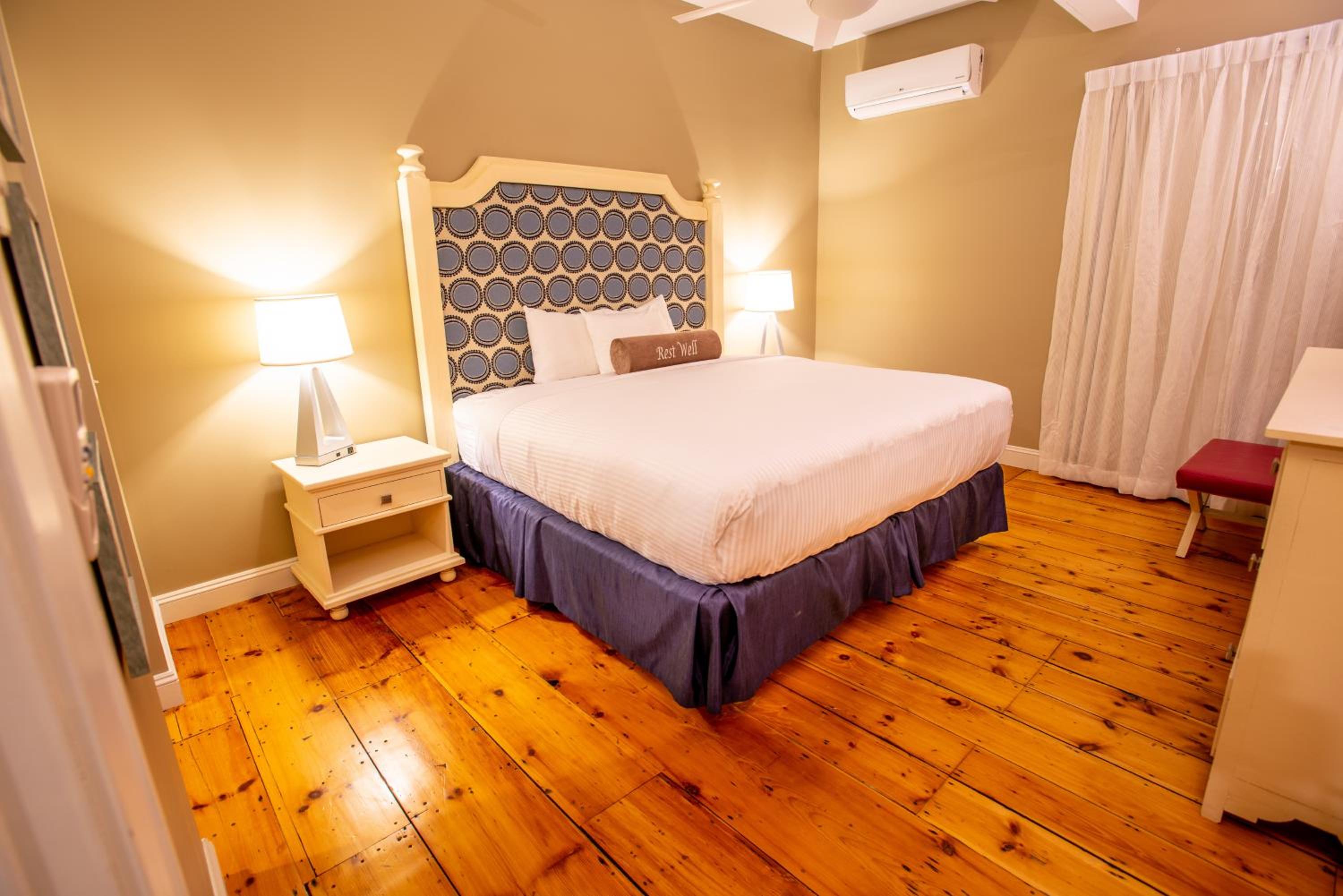 84 Main by Capital Vacations - Property Image 3
