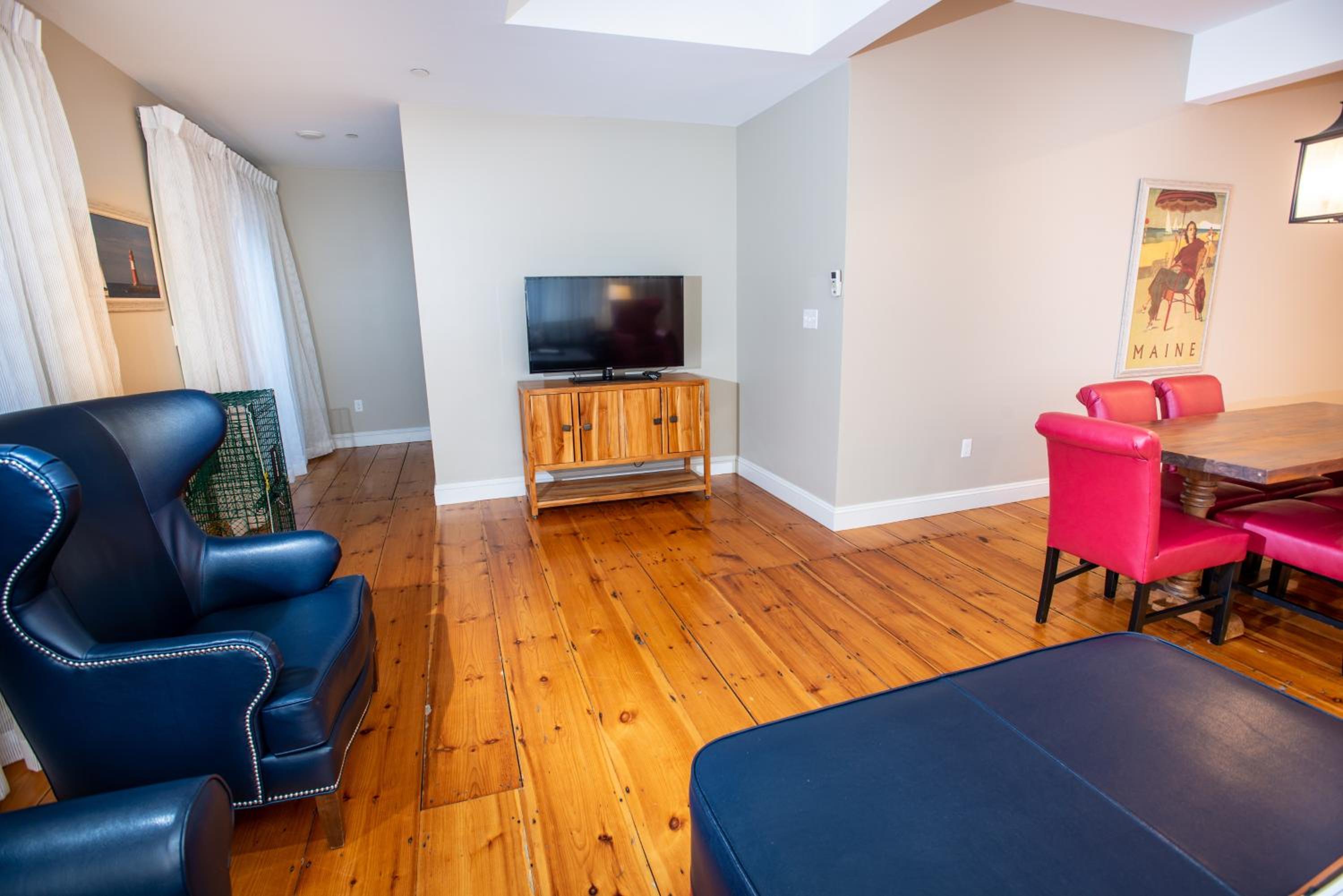84 Main by Capital Vacations - Property Image 6