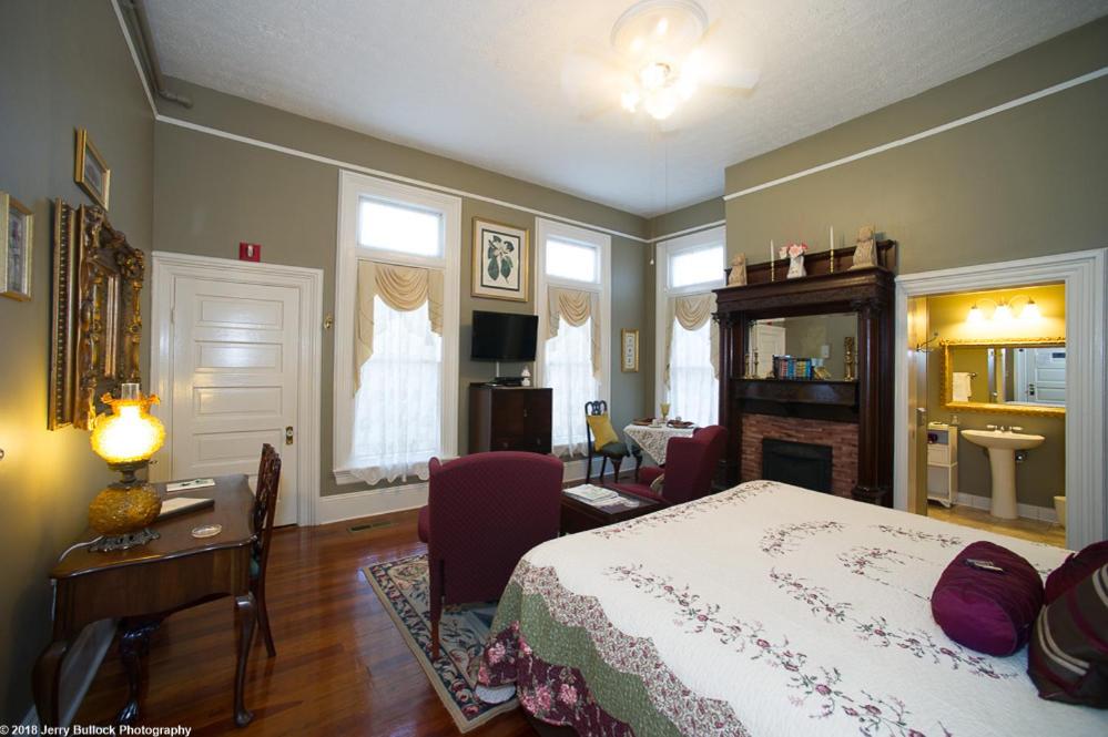 Dublin Vacations - Page House Bed  Breakfast - Property Image 18
