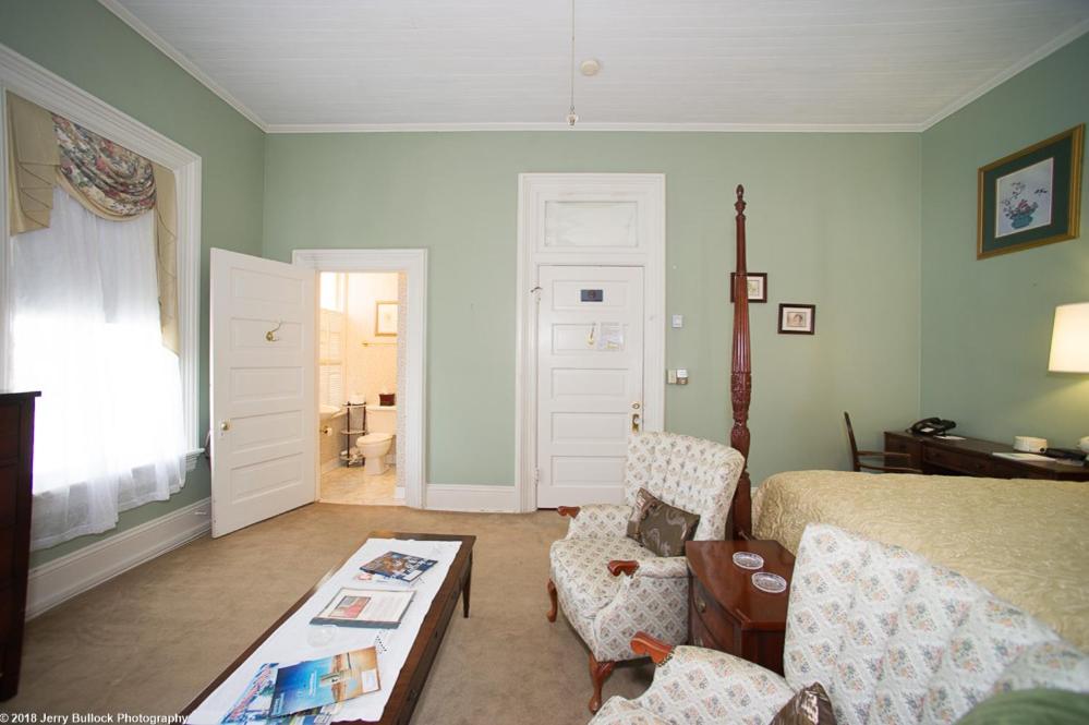 Dublin Vacations - Page House Bed  Breakfast - Property Image 12
