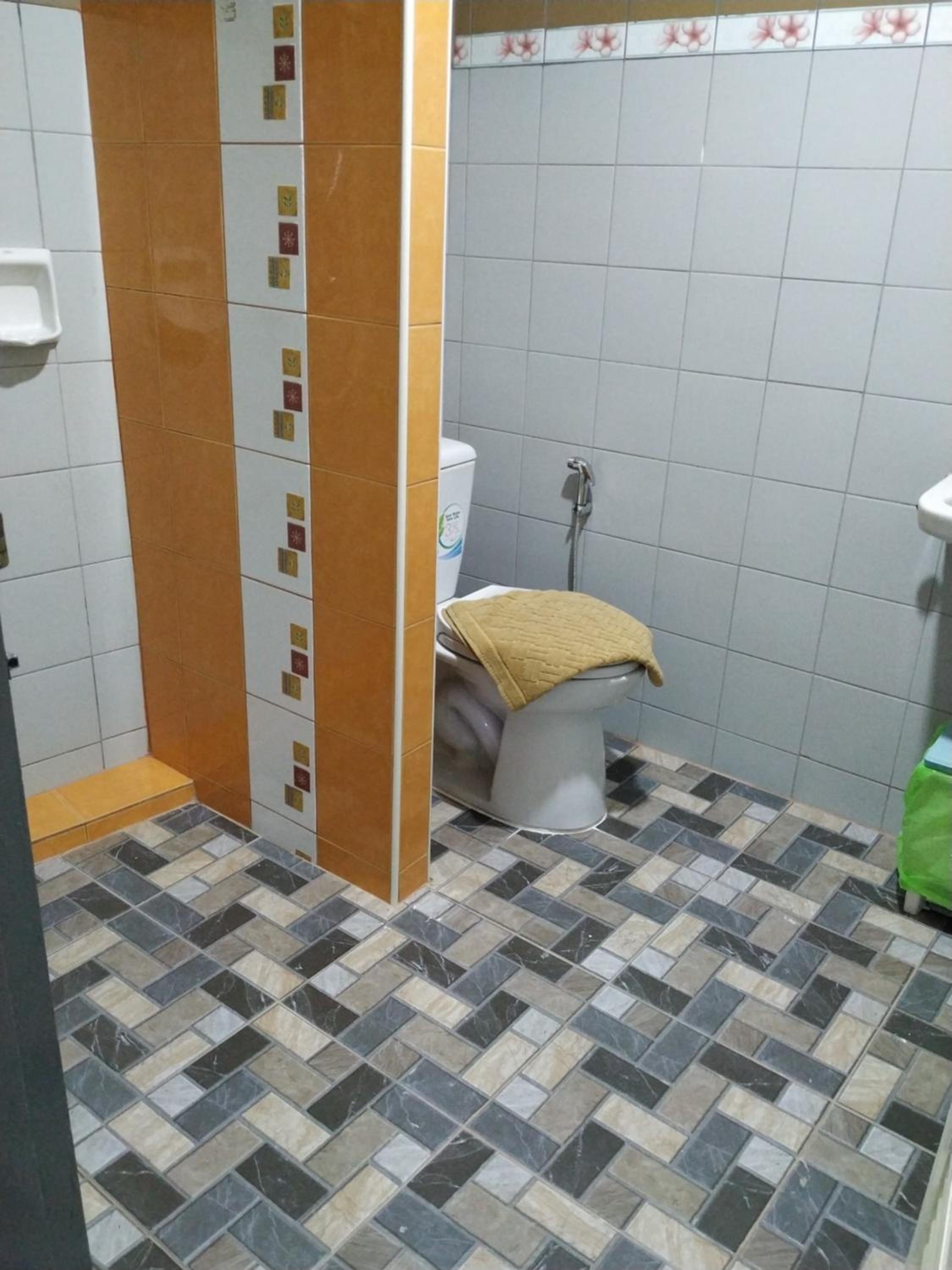Photo 34