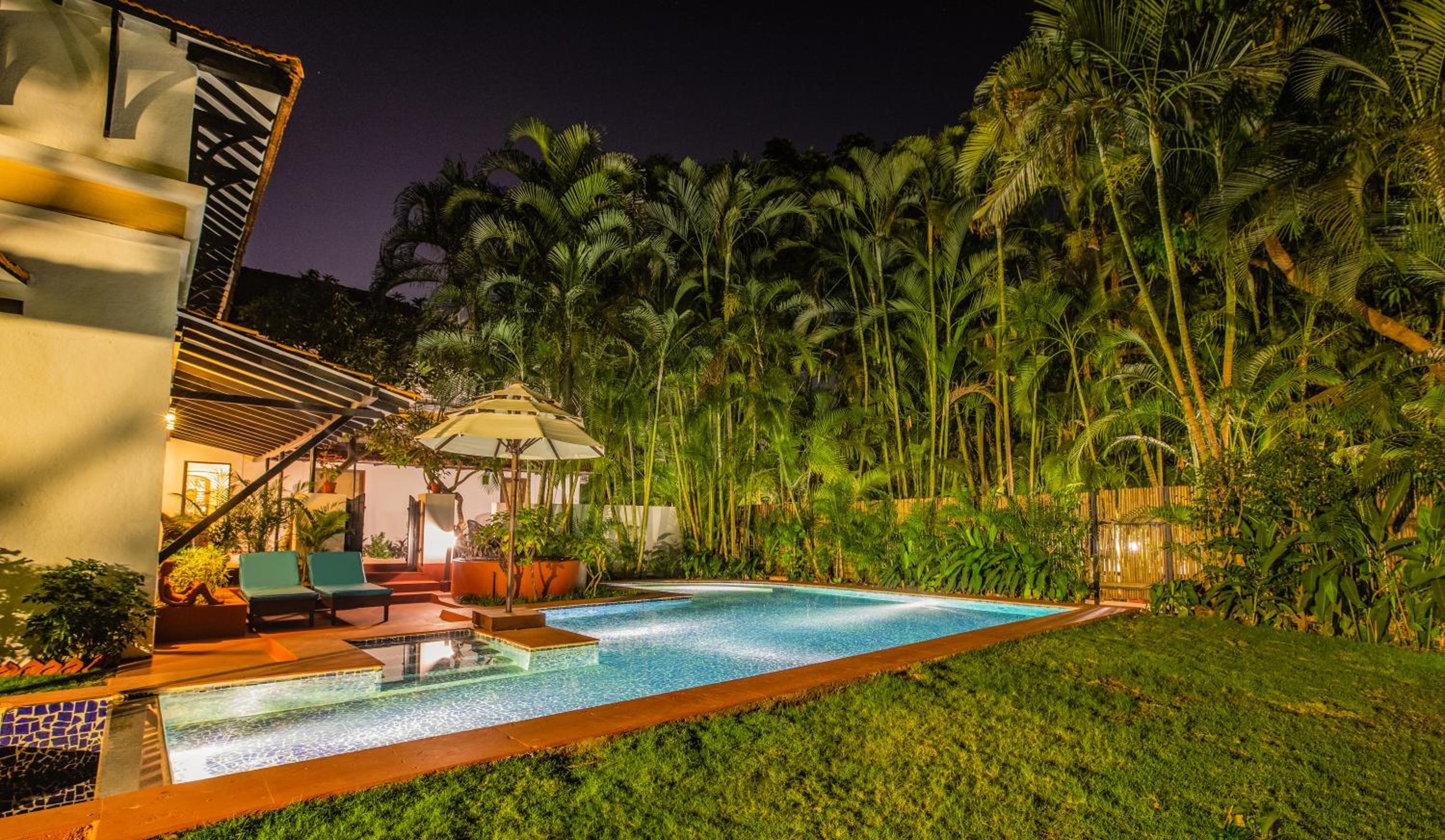 Lemon Tree Amarante Beach Resort, Goa view 3