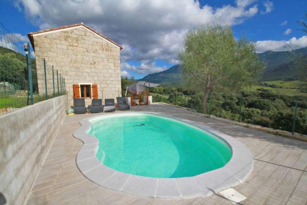 Maison de campagne, deux chambres, vue sur les montagnes — photo 3