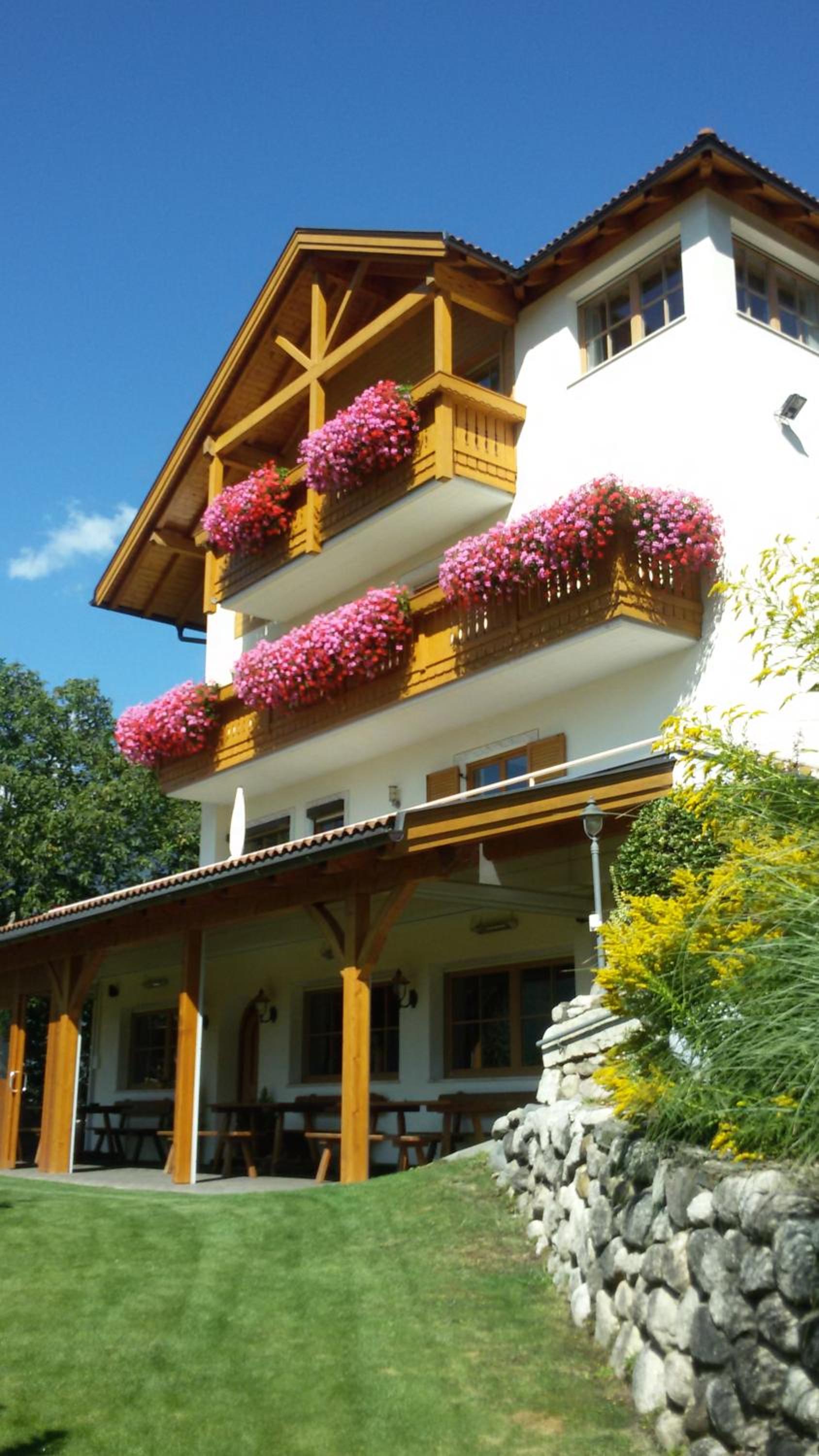 Trinnerhof Hof Chalets and Farm- Panorama Holidays & Brixen Card view 2