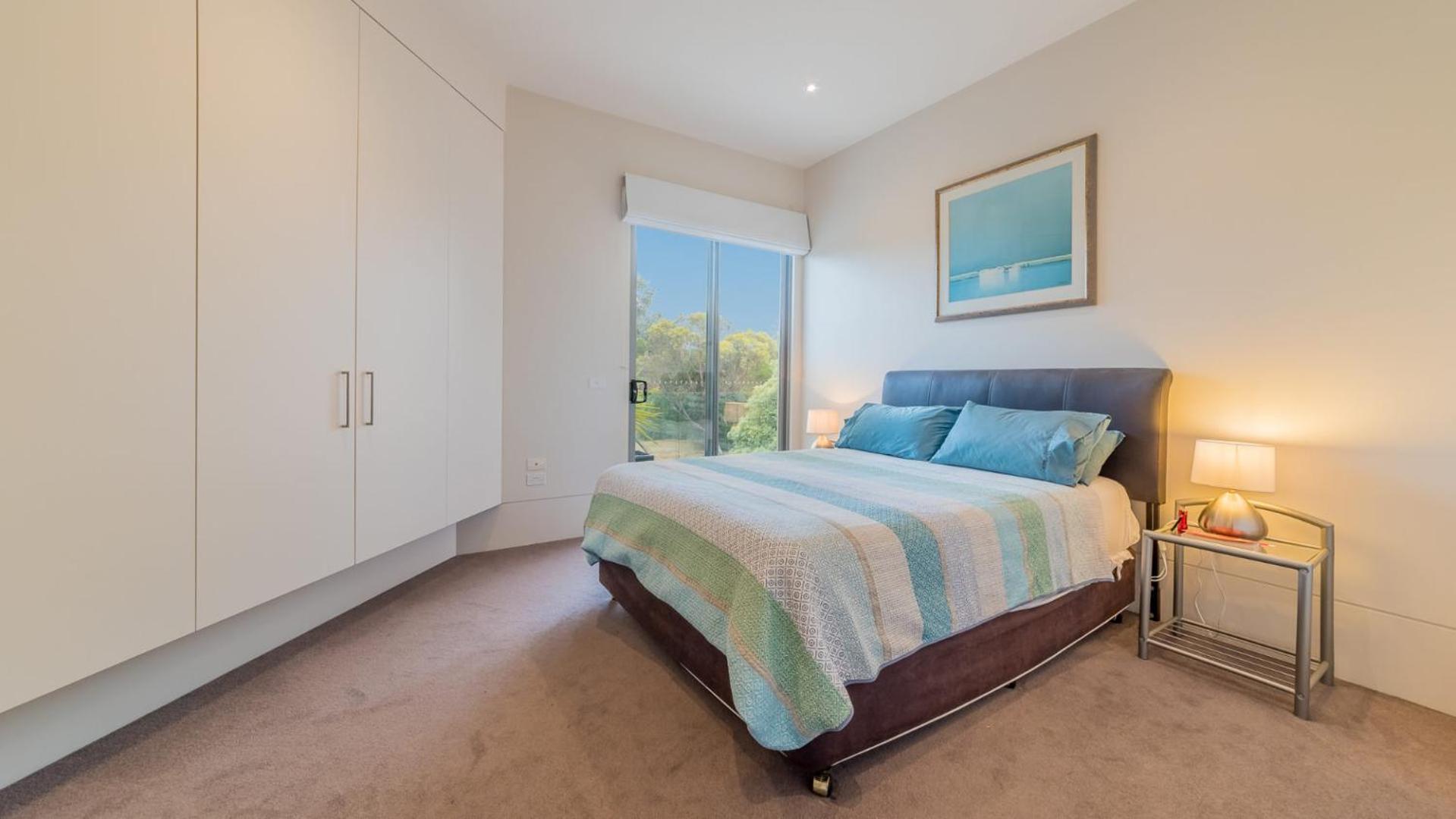 9 Charmandene Court, Cowes