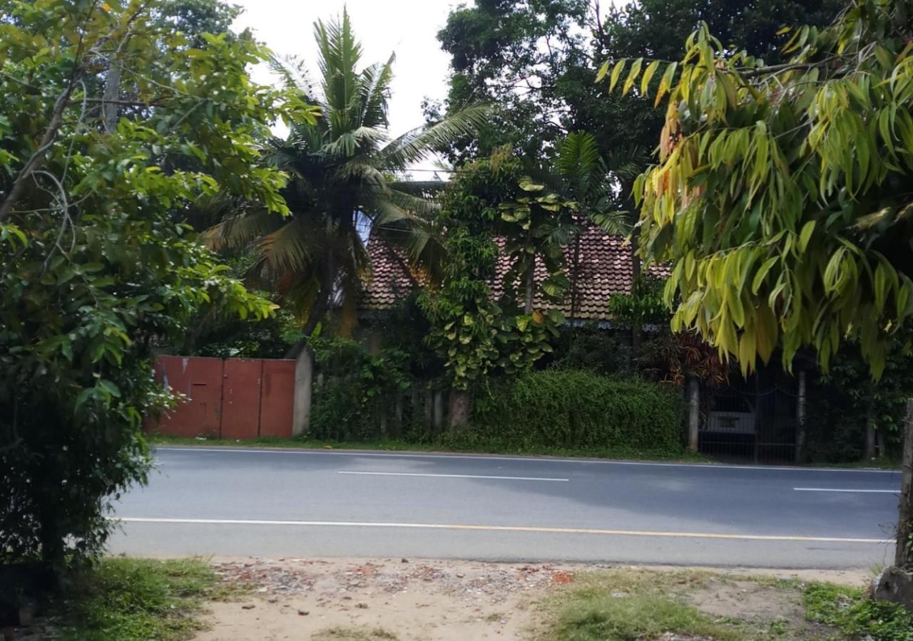VILLA CHAND KALUTARA