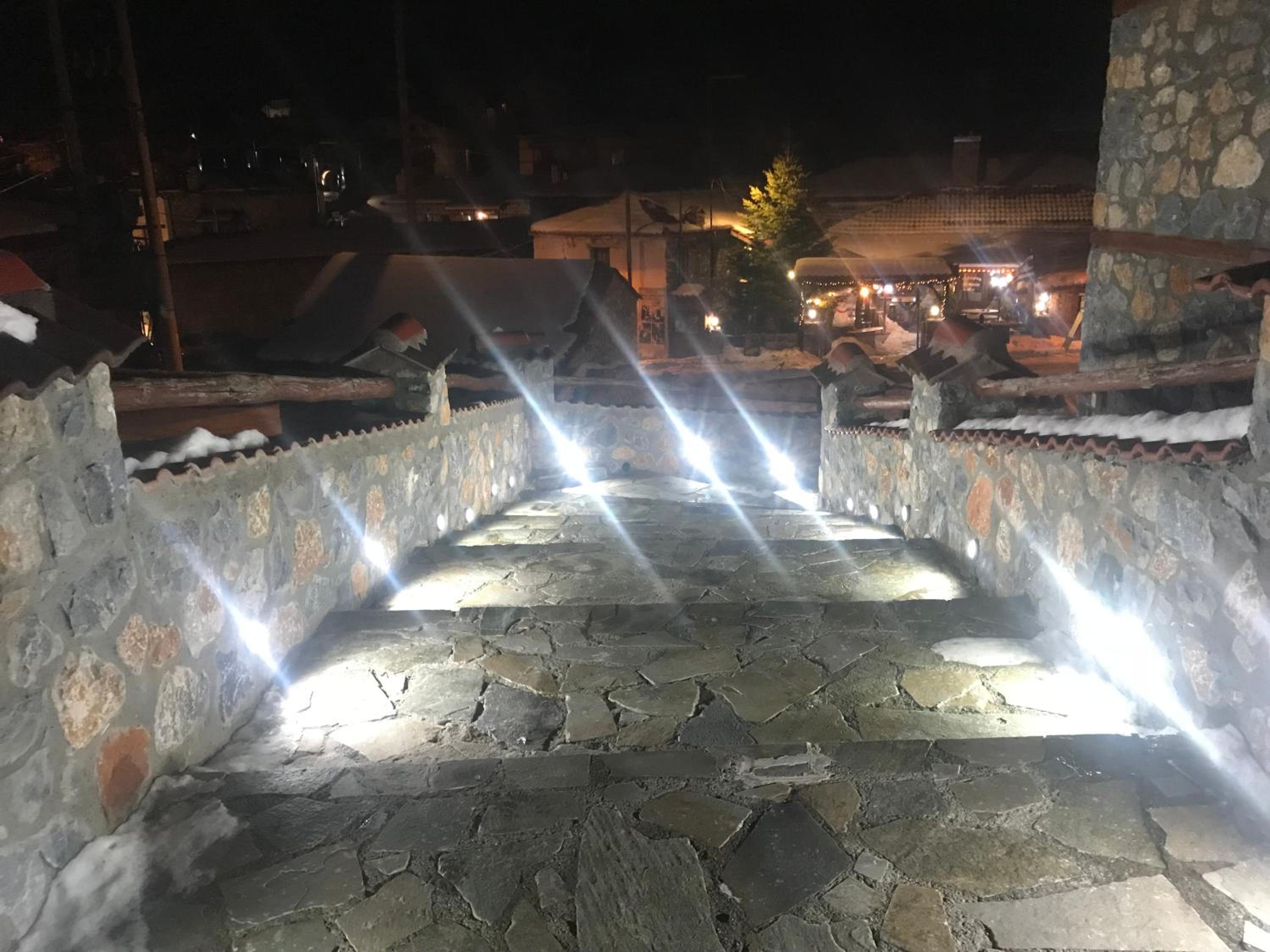 Anesis Suites