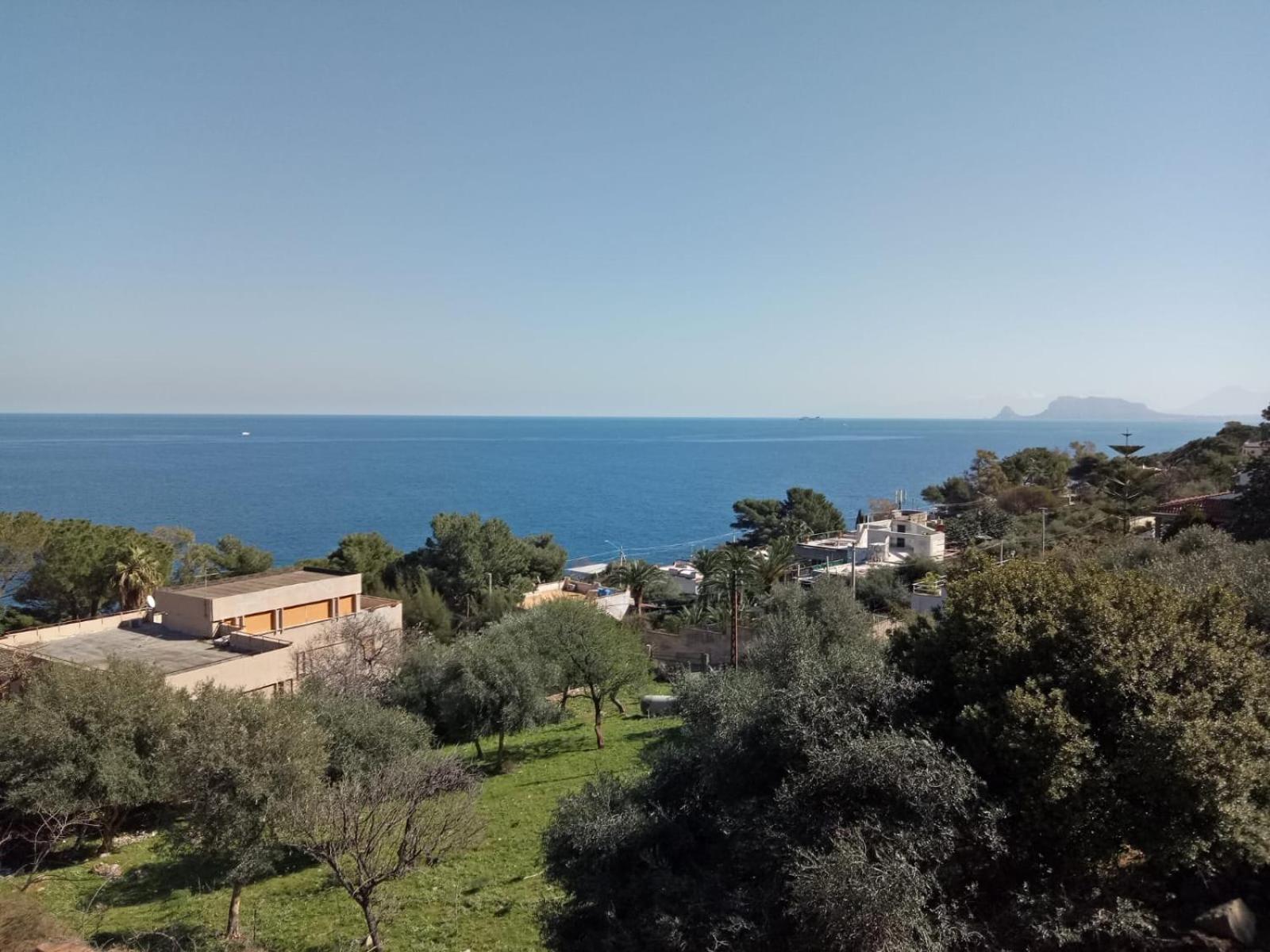 Casa Vela Bianca Mondello Addaura view 3