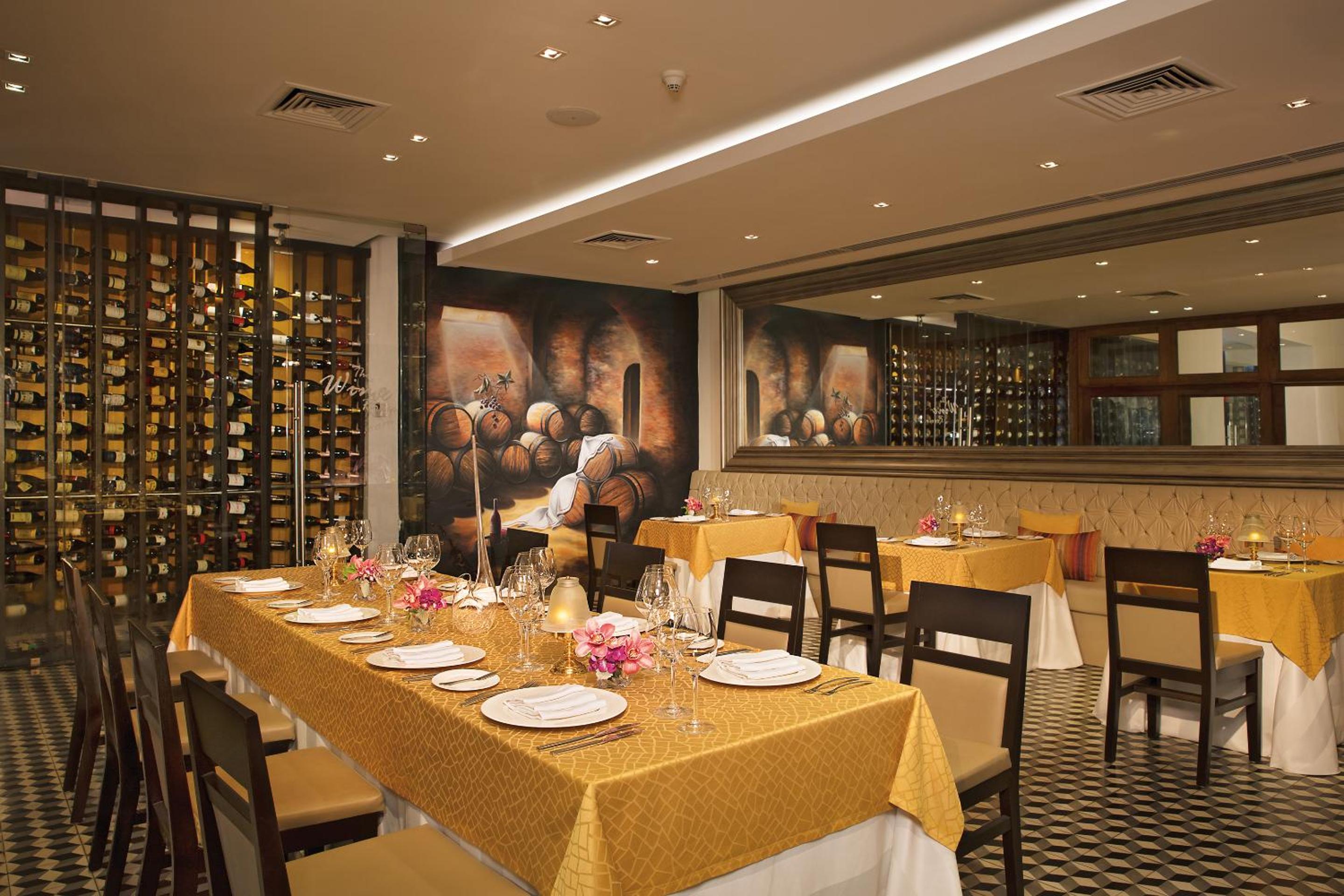 Puerto Vallarta Vacations - Dreams Vallarta Bay Resorts  Spa - All Inclusive - Property Image 3