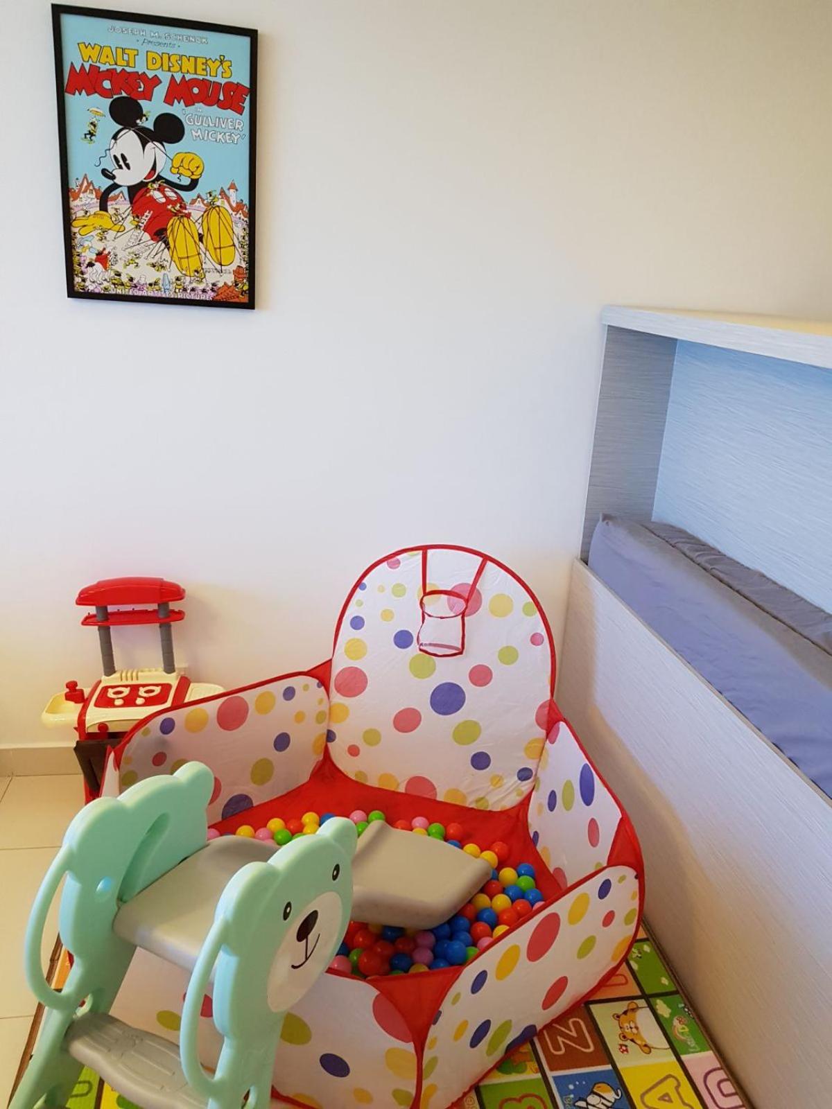 1-4pax Mickey Mouse 1bedrm at Puteri Harbour, Teega Suite, Legoland, Lego, Iskandar photo 3