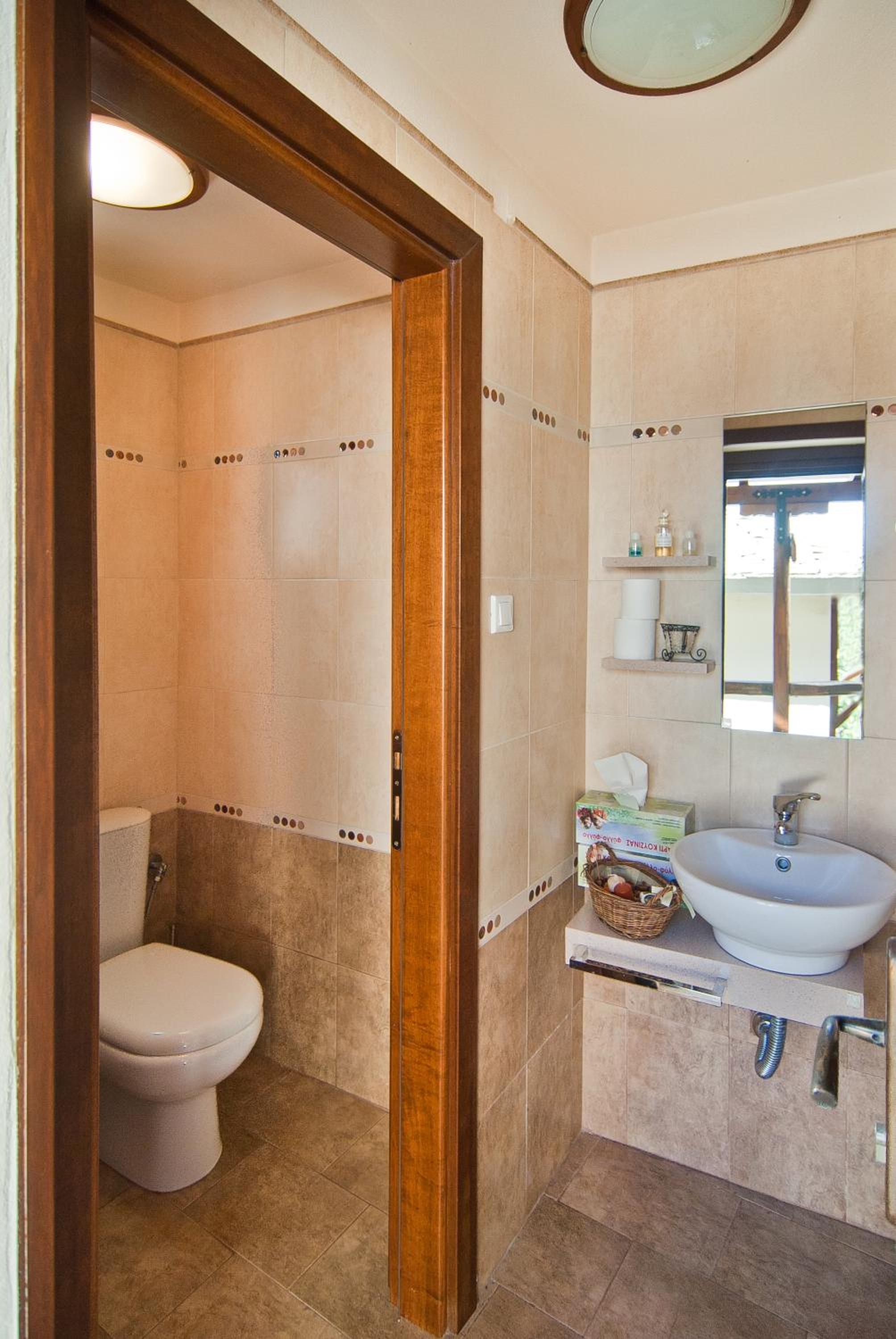 Iliovolo Guesthouse