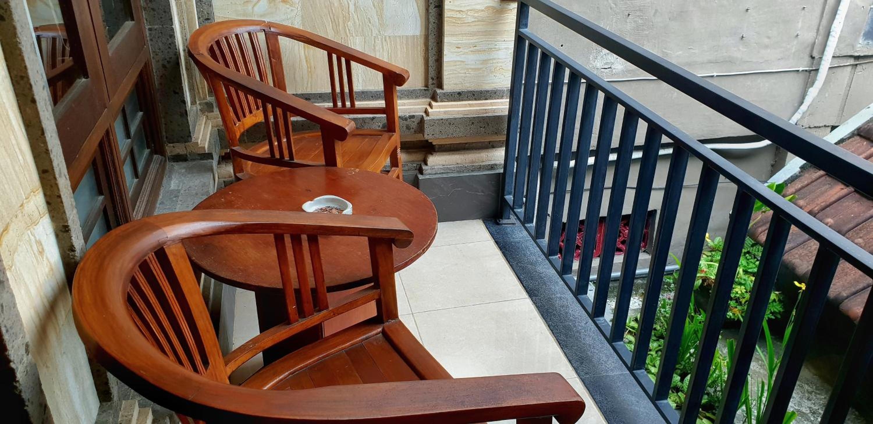 Hotel Bale Bali House - Image 1