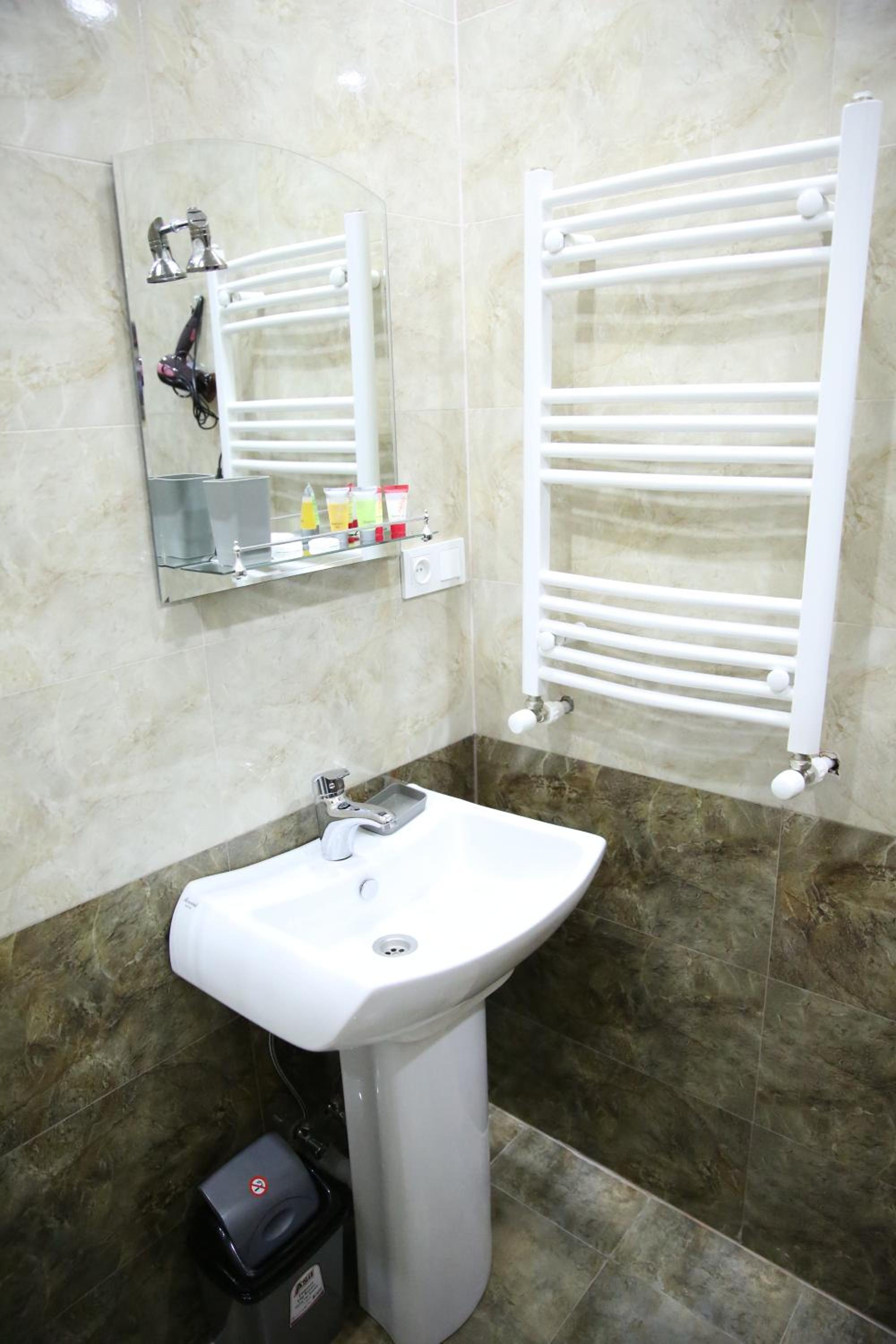 Photo 20
