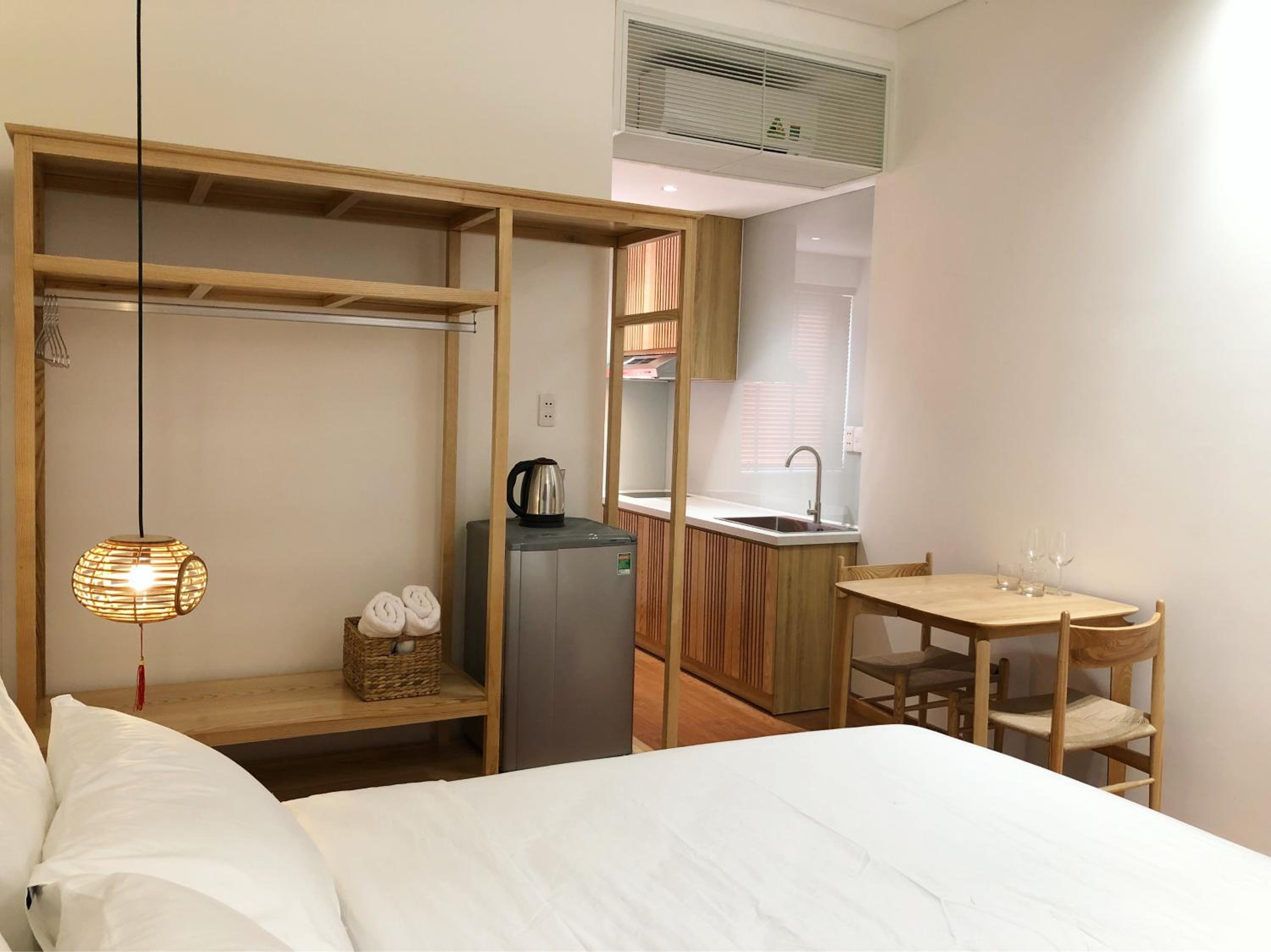 Khe Suites 06BR Private House near Lotte-Asia Park - Self Check-in with Lockbox view 5