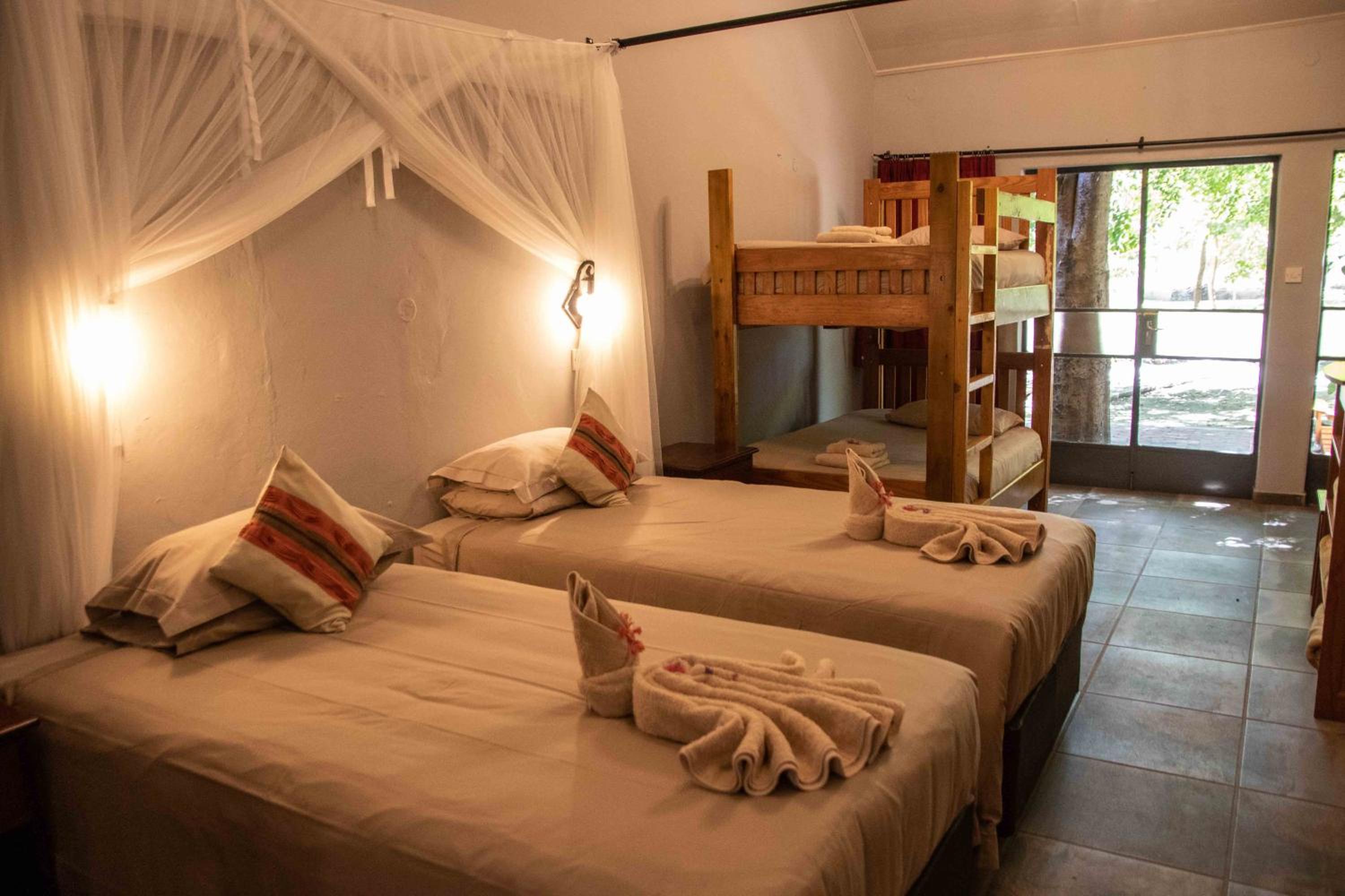 Island Safari Lodge