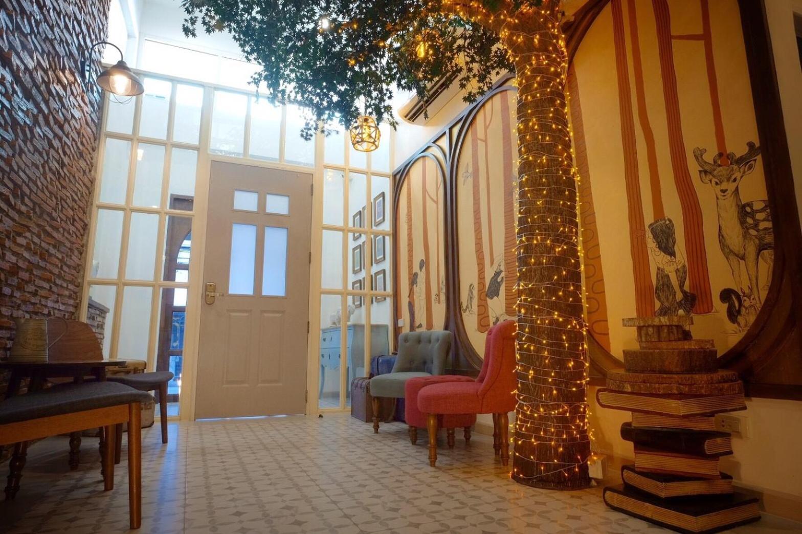 Hide and Seek Boutique Hometel