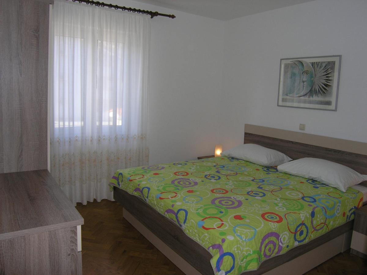 Hotel Apartments BILJANA for relaxing holidays in Baska - Image 1