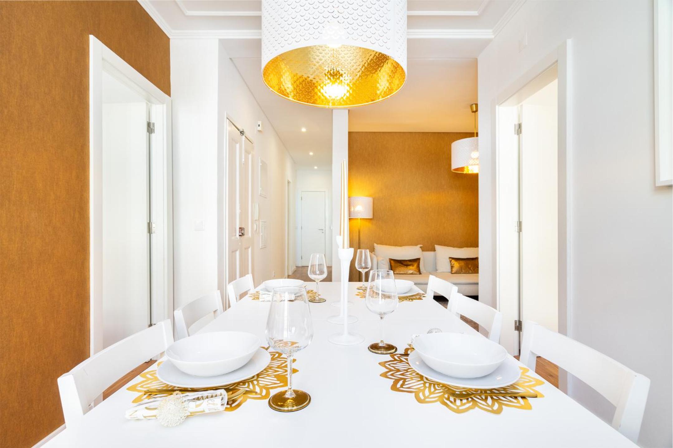 WHome | Golden Premium Apartment view 2