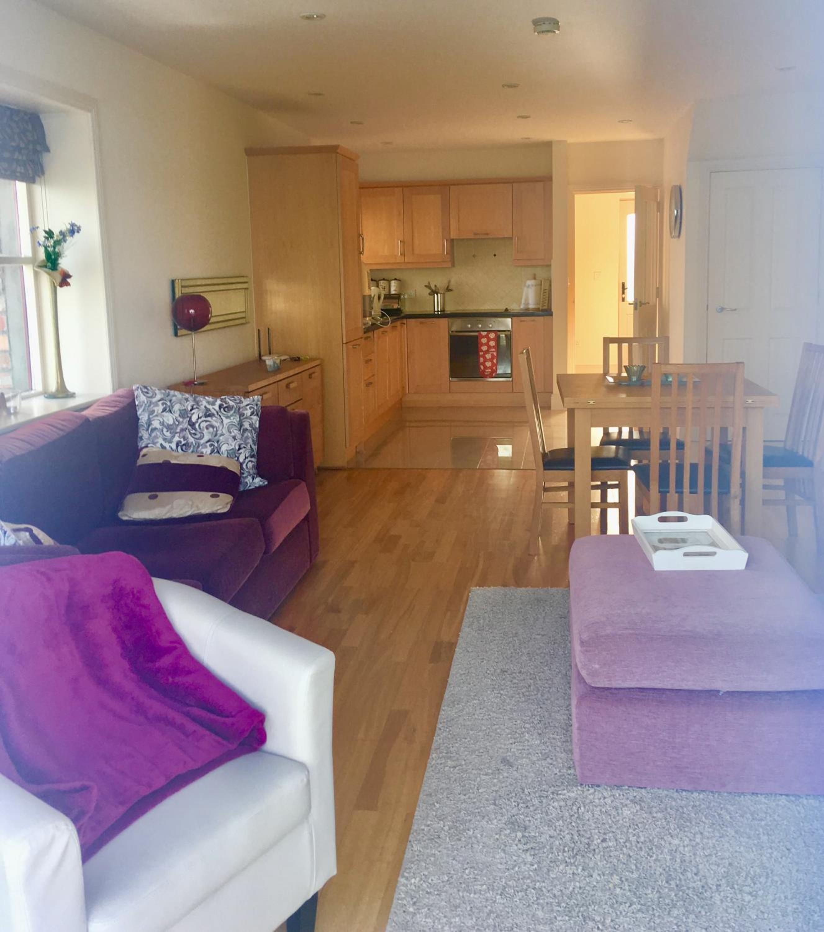 Curlew Apartment