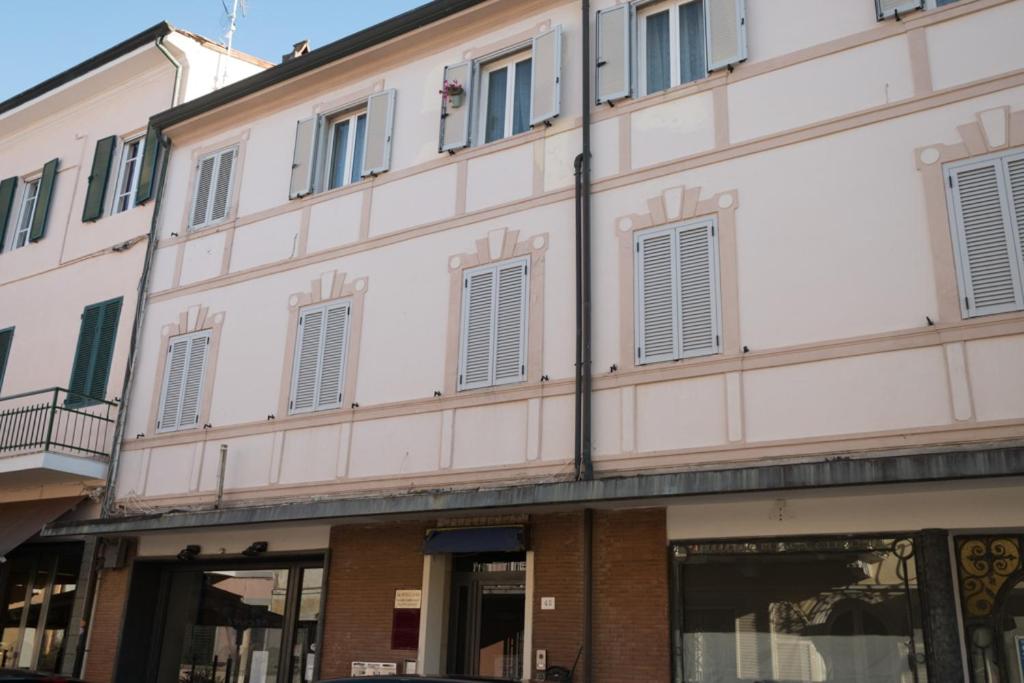 Hotel Glamour - Image 1