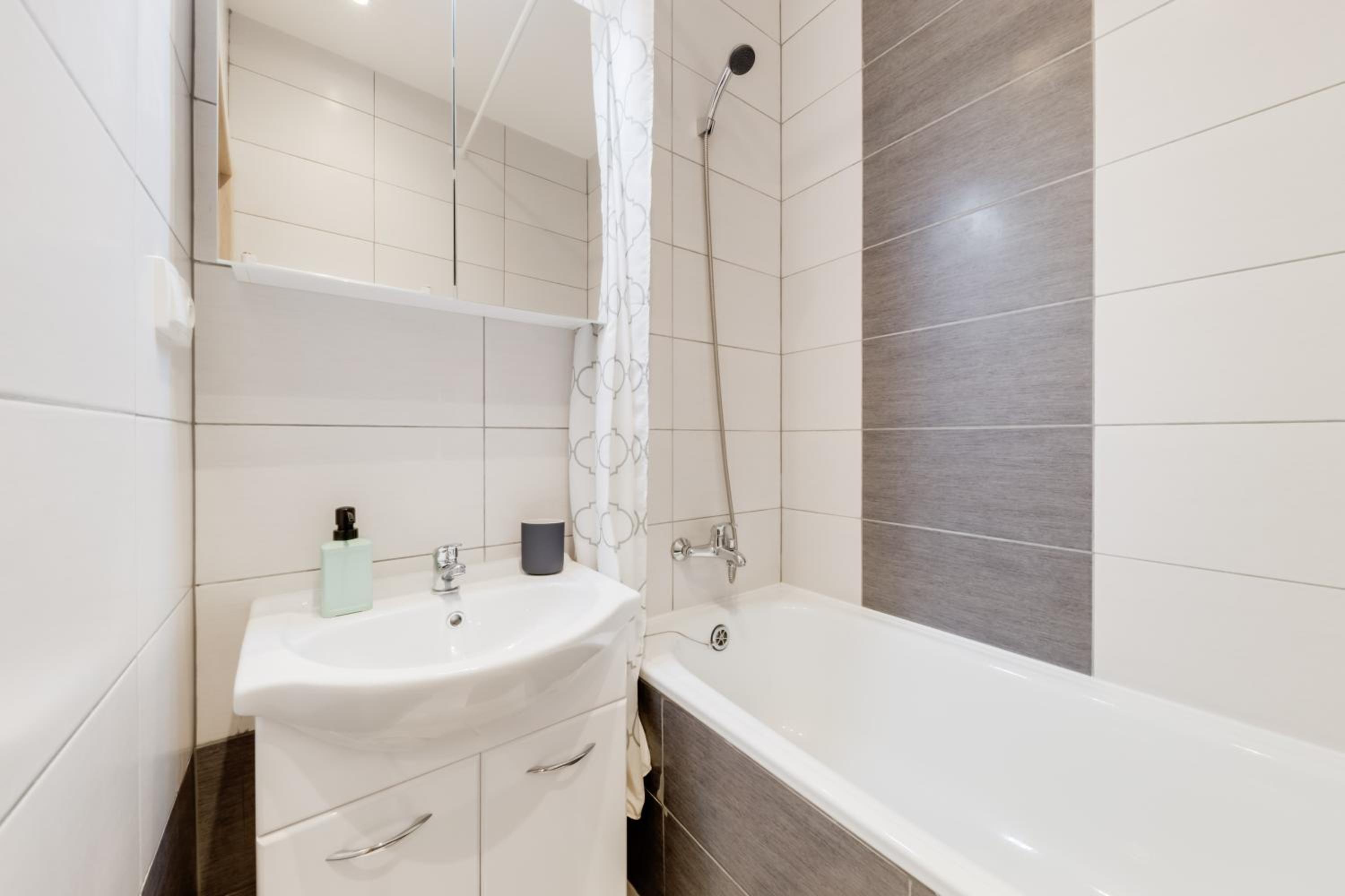 Stay Inn Apartments Naplavka