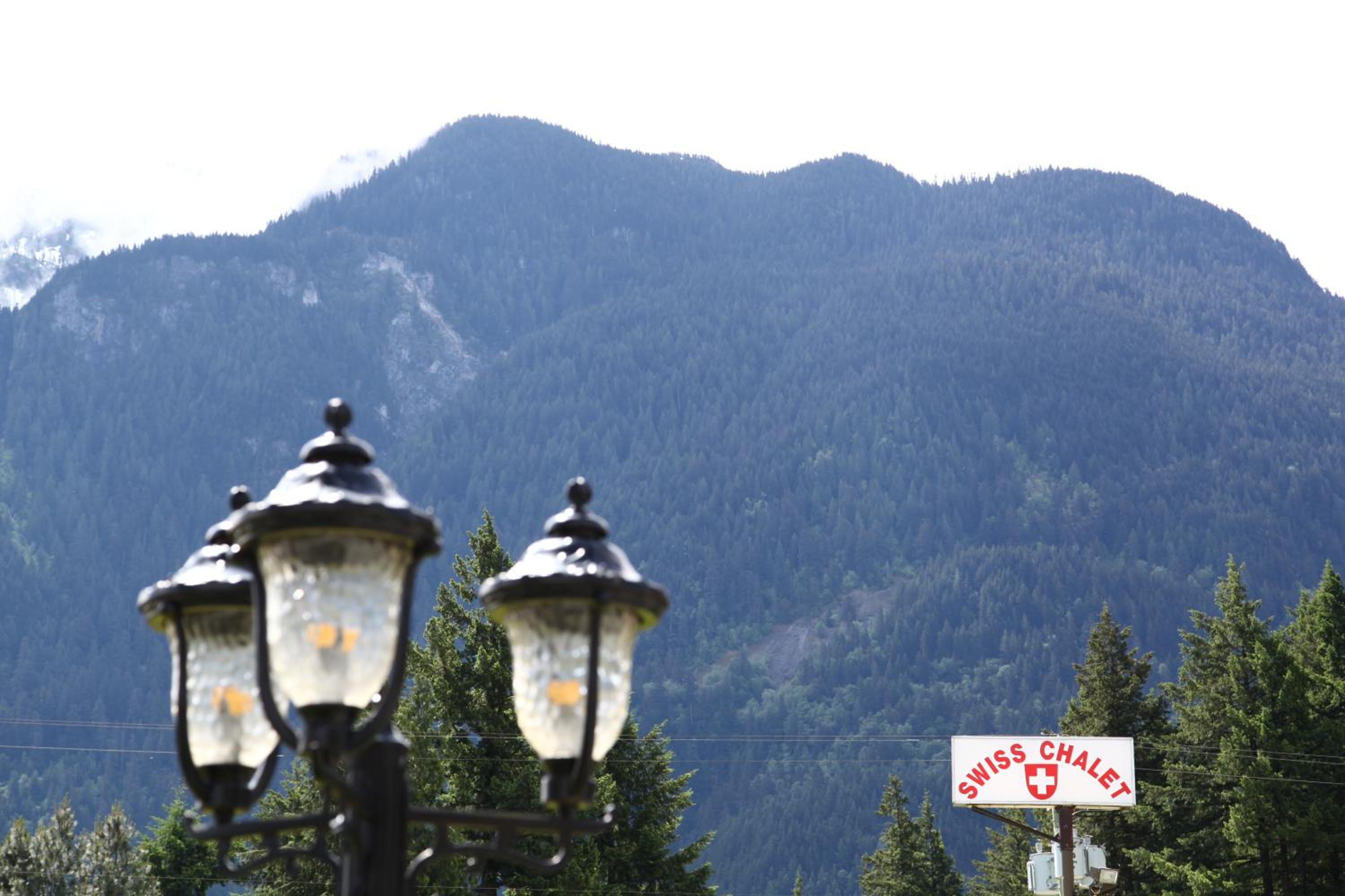 Richca Chalets Resort