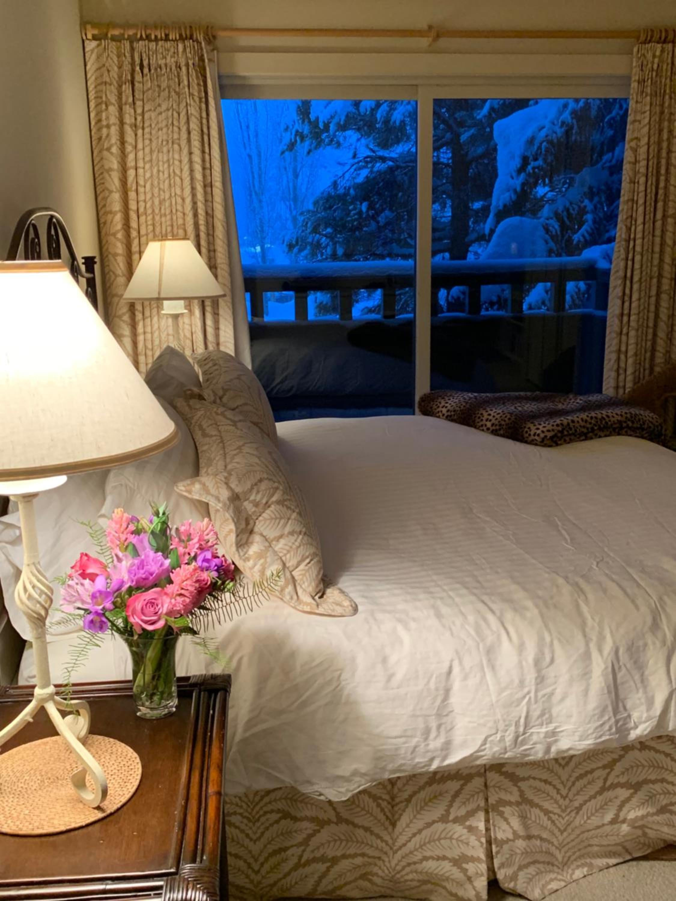 SV Wildflower Condo 3 Bed 3 Bath w SV INN pool access- No PETS! - Property Image 18