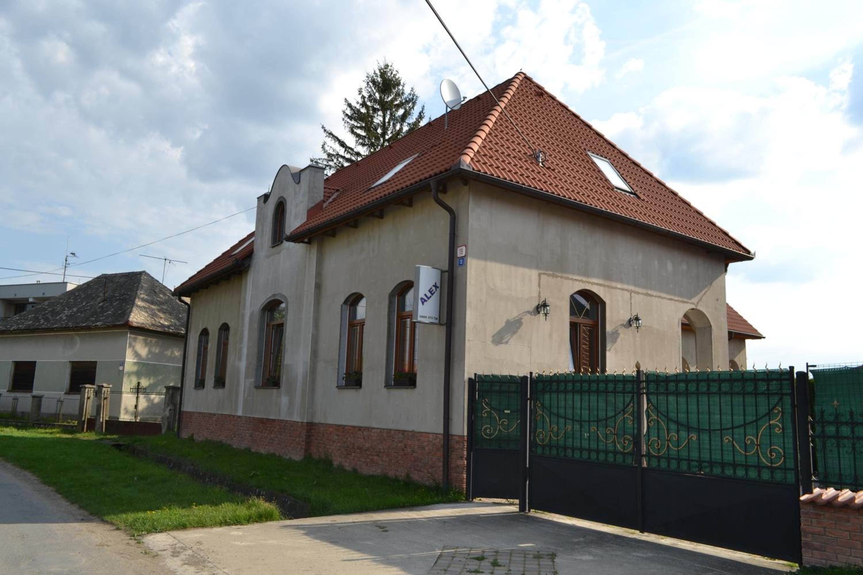 Photo 69
