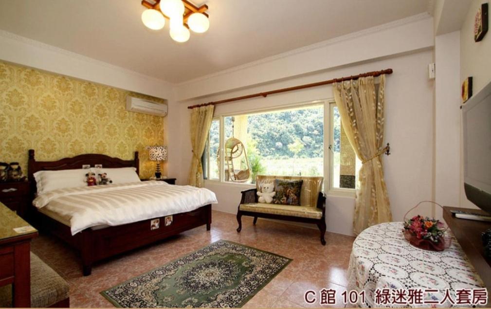 Left Bank BnB