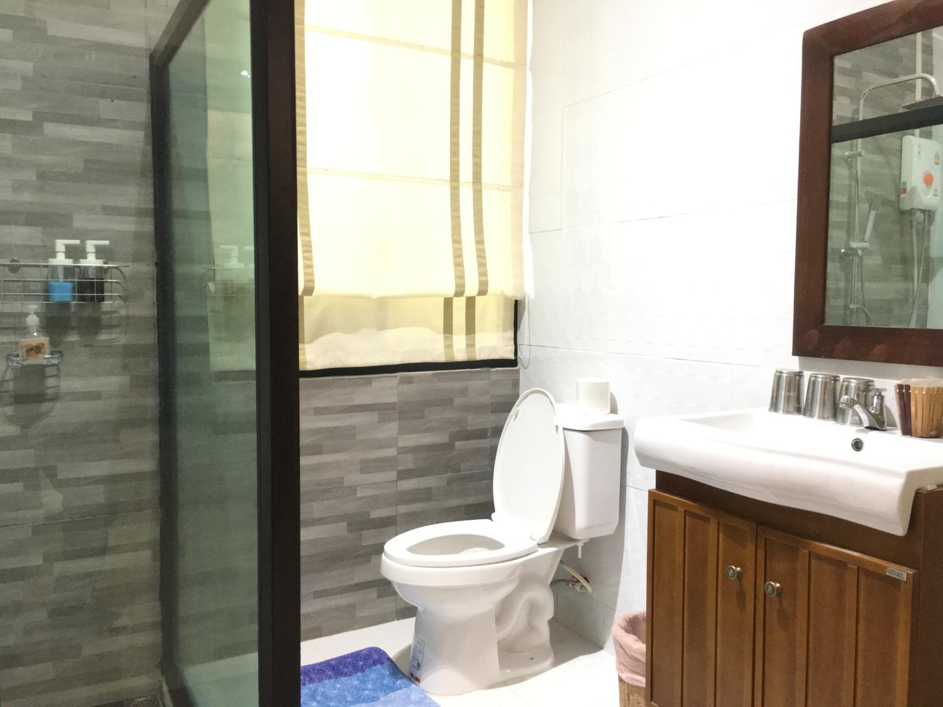 Nan Rim Nam Resort
