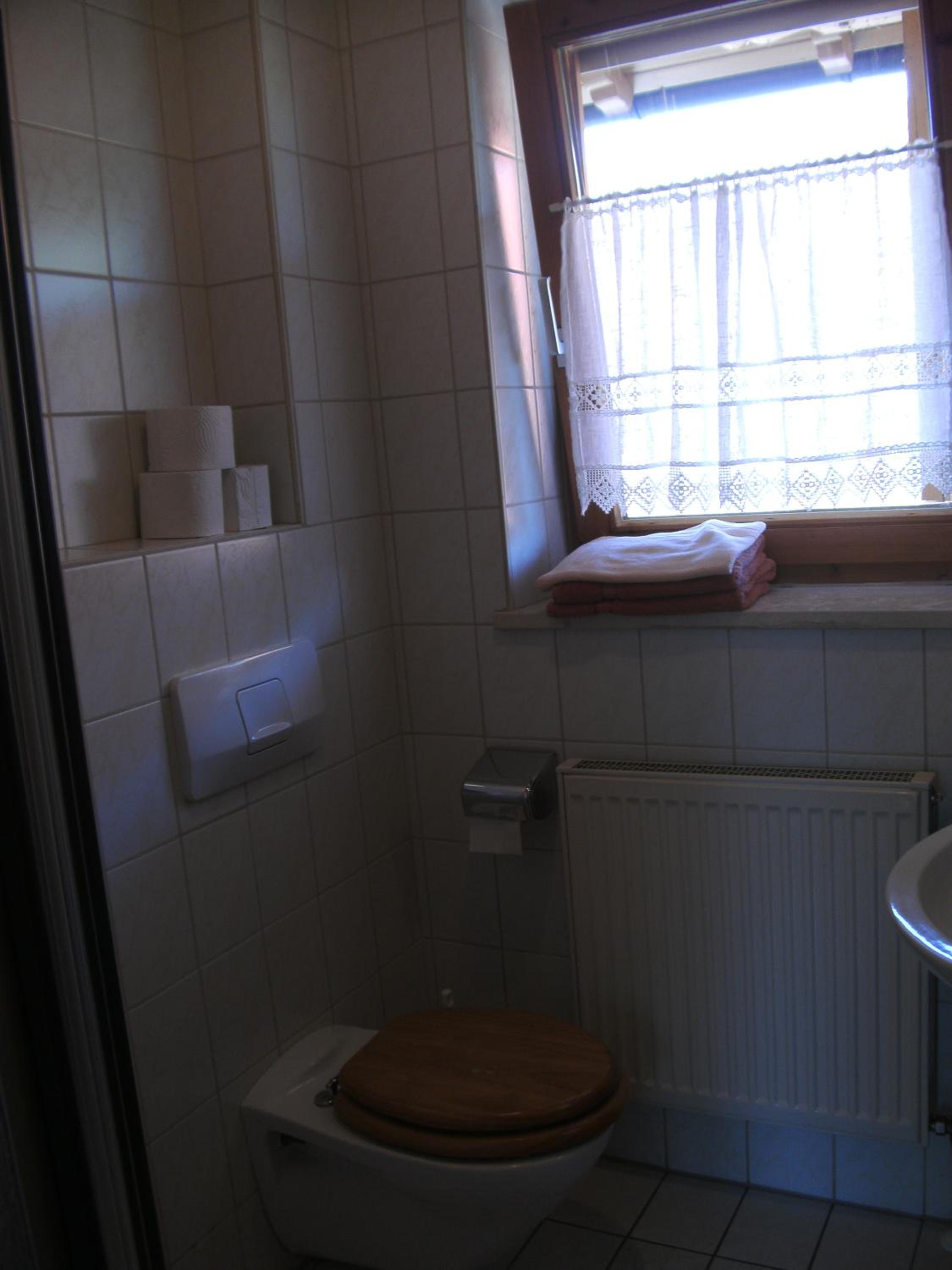 Photo 64