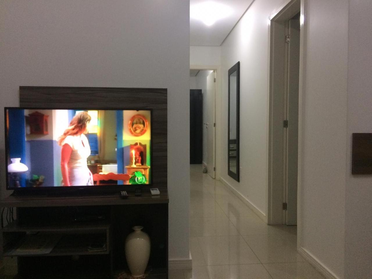 Lindo Apto, 50metros do mar, Ideal Para Familias