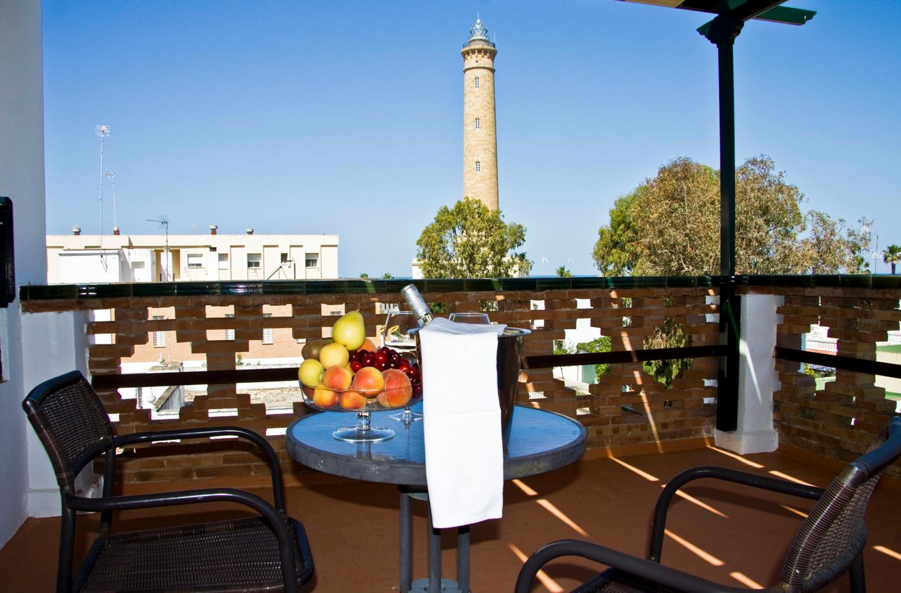 Hostal El Faro view 5