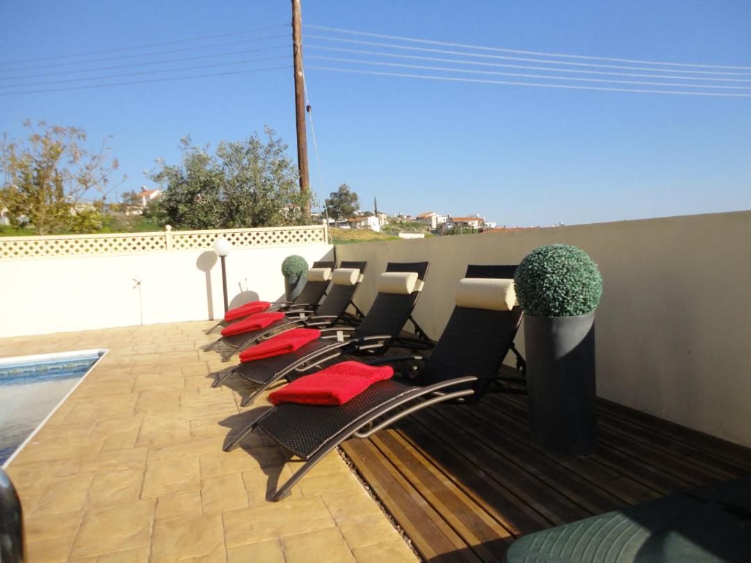 Villa Swalletta view 3