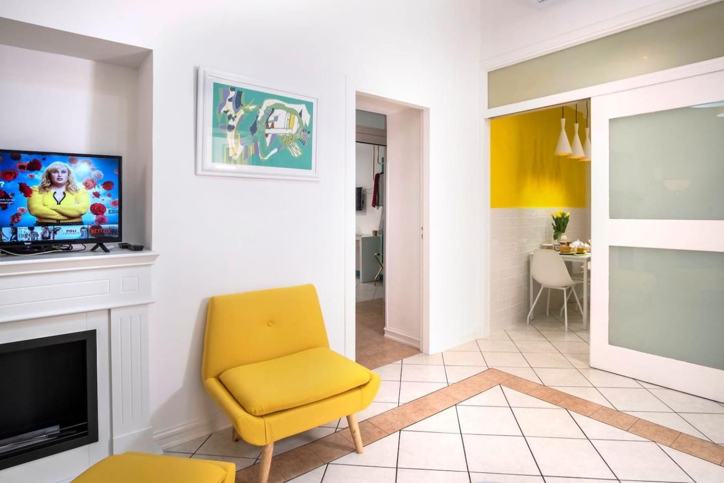 Maison M. - Luxury Apartment in Piazza Tasso view 3