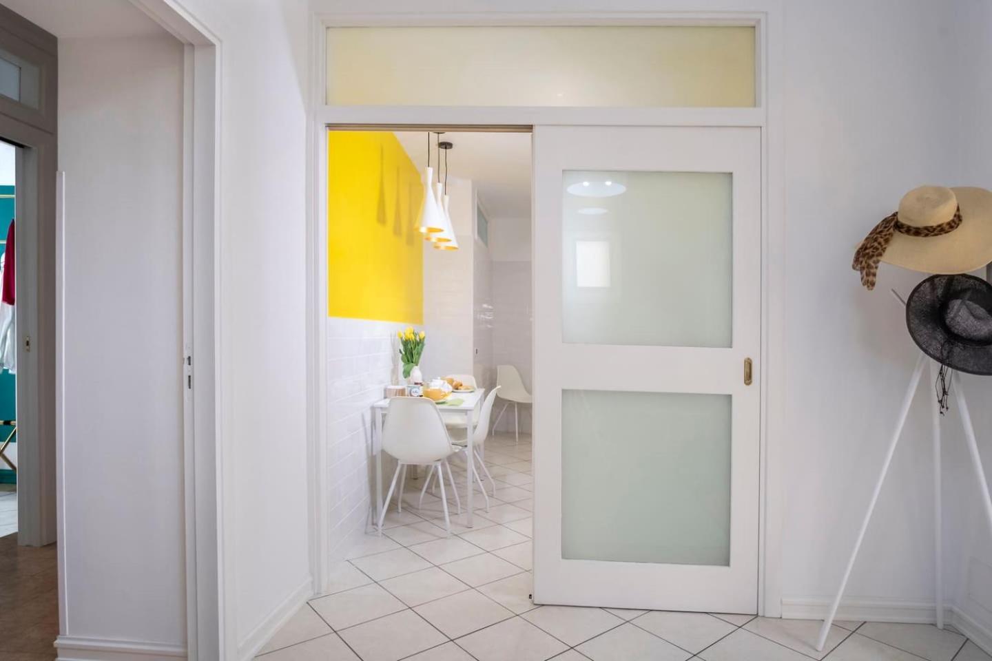 Maison M. - Luxury Apartment in Piazza Tasso view 4
