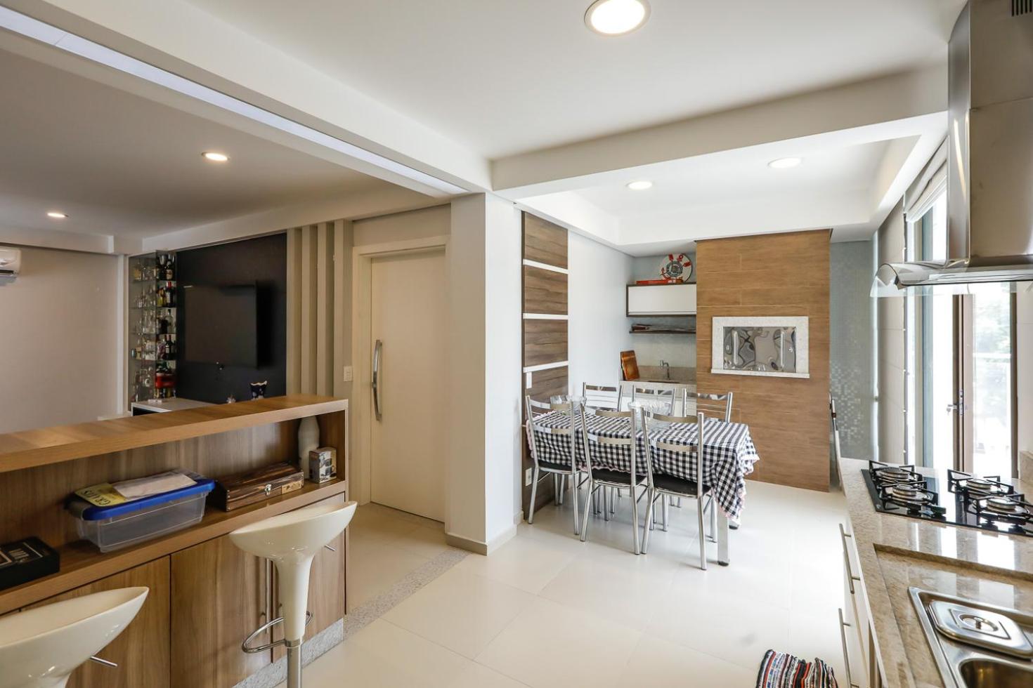 Foz Cobertura 3 suítes e Foz Apartamento 2 suítes