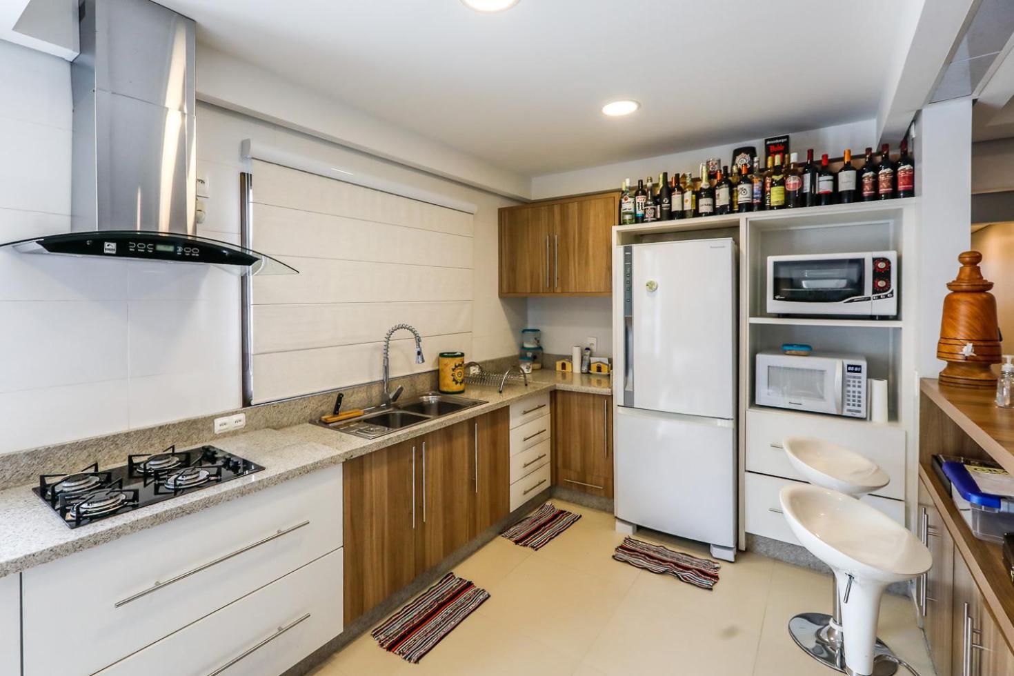 Foz Cobertura 3 suítes e Foz Apartamento 2 suítes