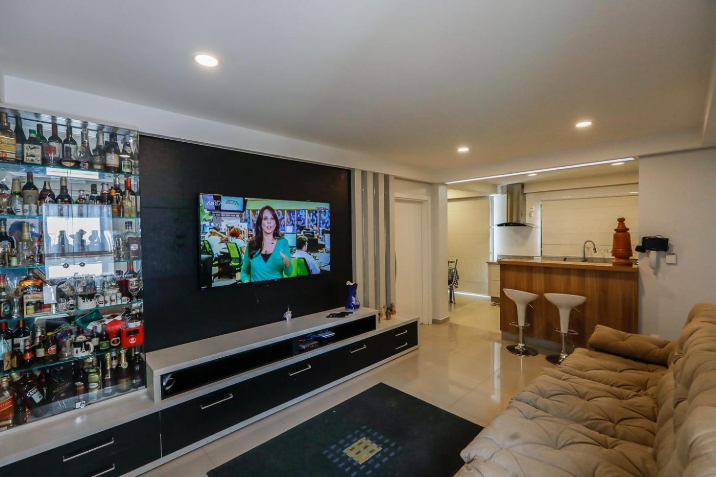 Foz Cobertura 3 suítes e Foz Apartamento 2 suítes