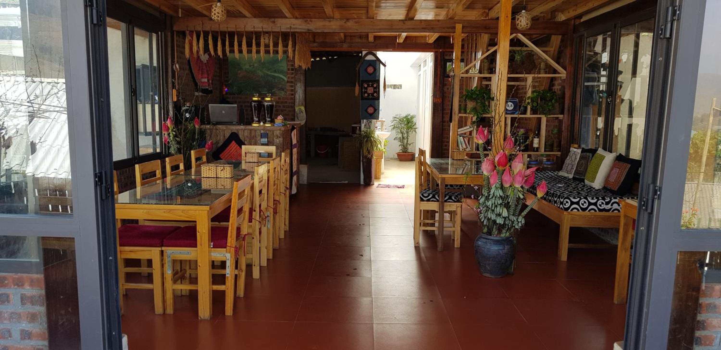 Tavan View Homestay