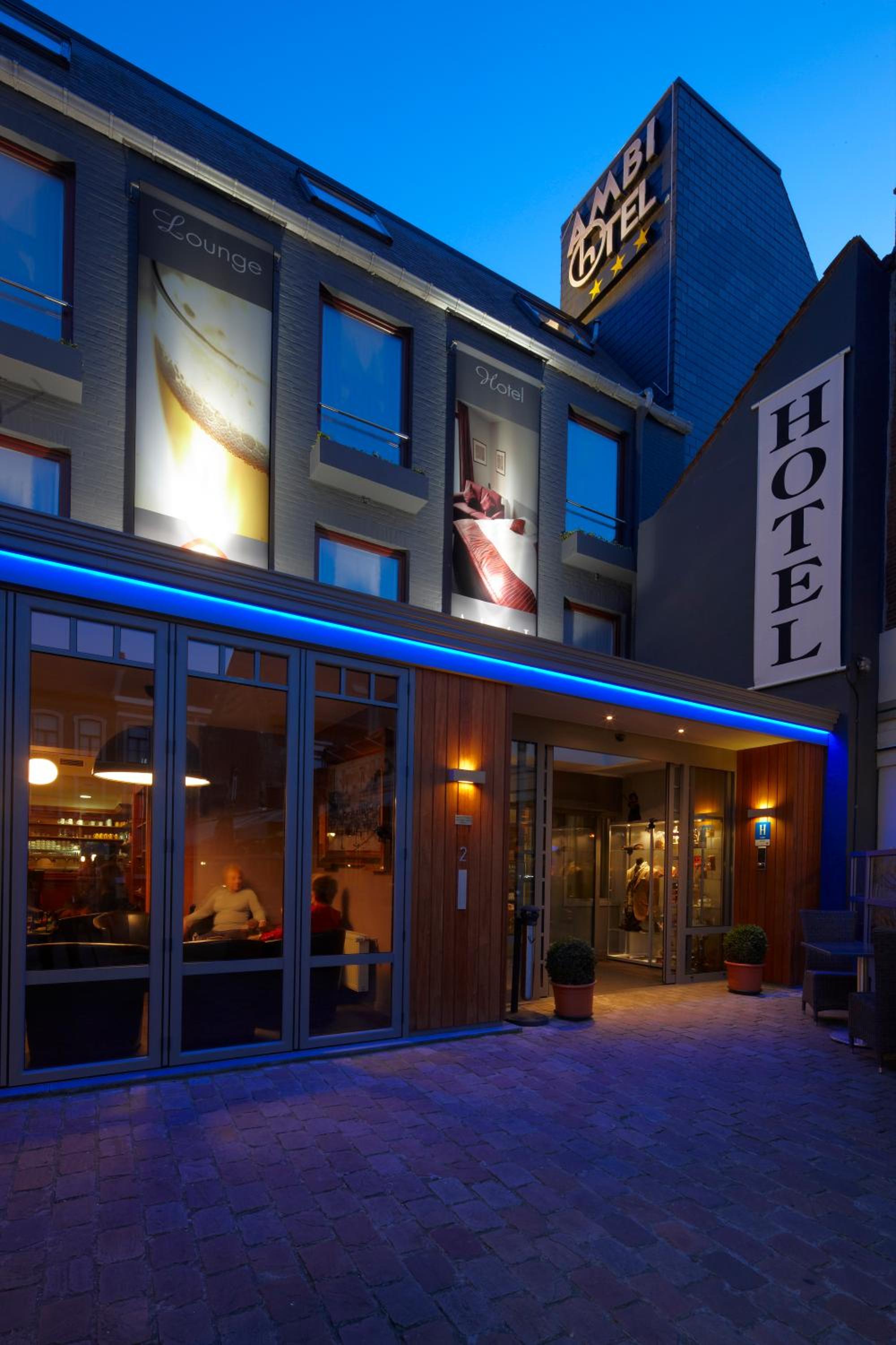 Hotel Ambiotel - Image 1