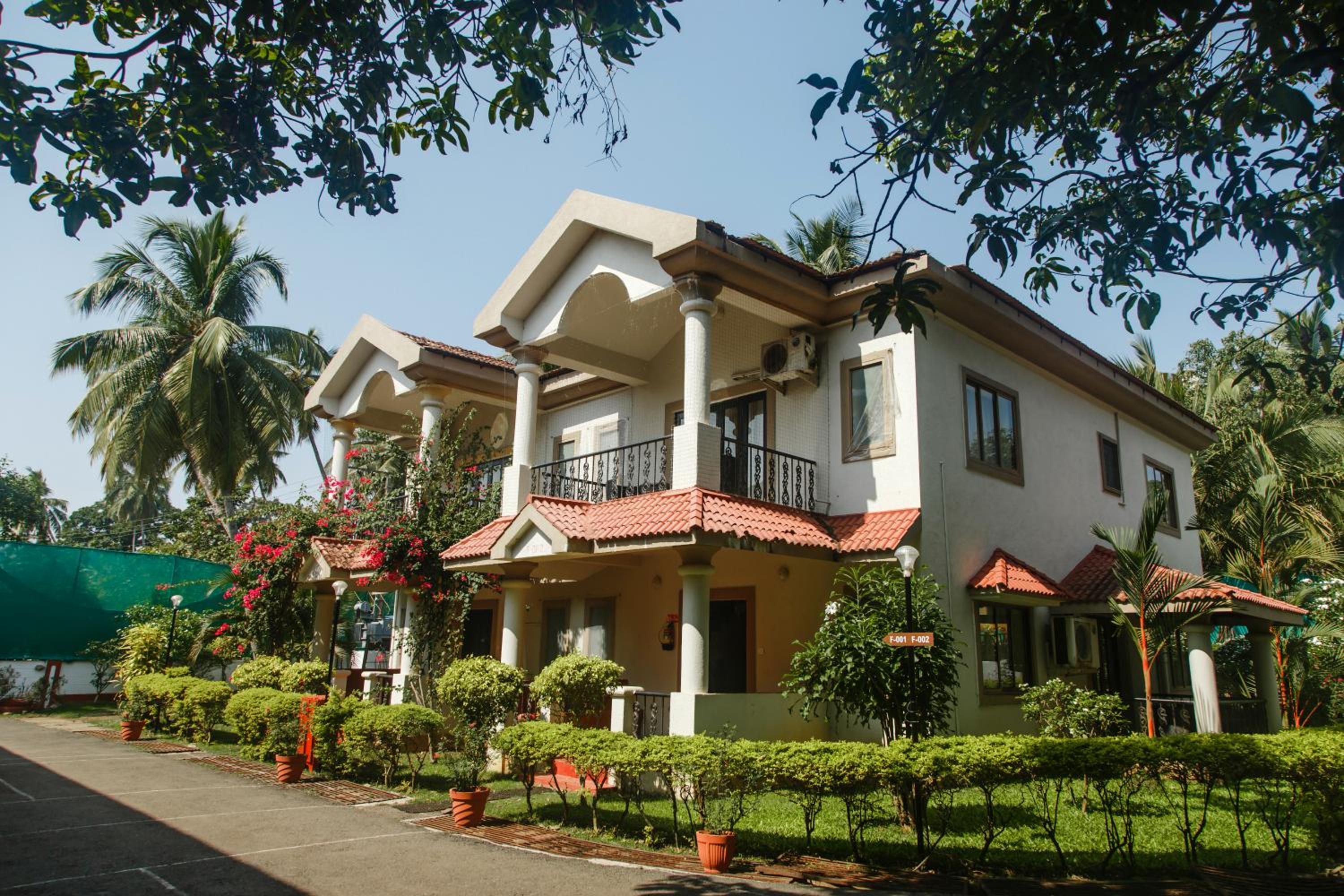 Royale Assagao Resort - Near Vagator Beach view 3