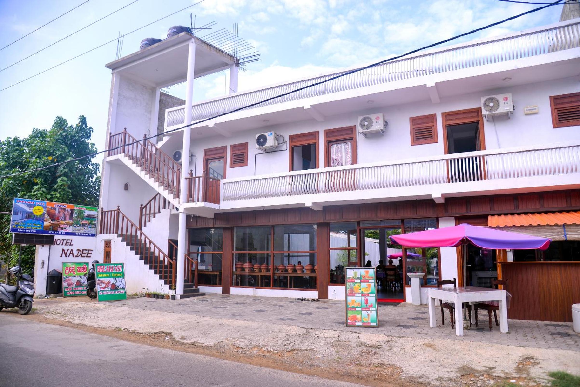 Hotel Nadee - Image 1