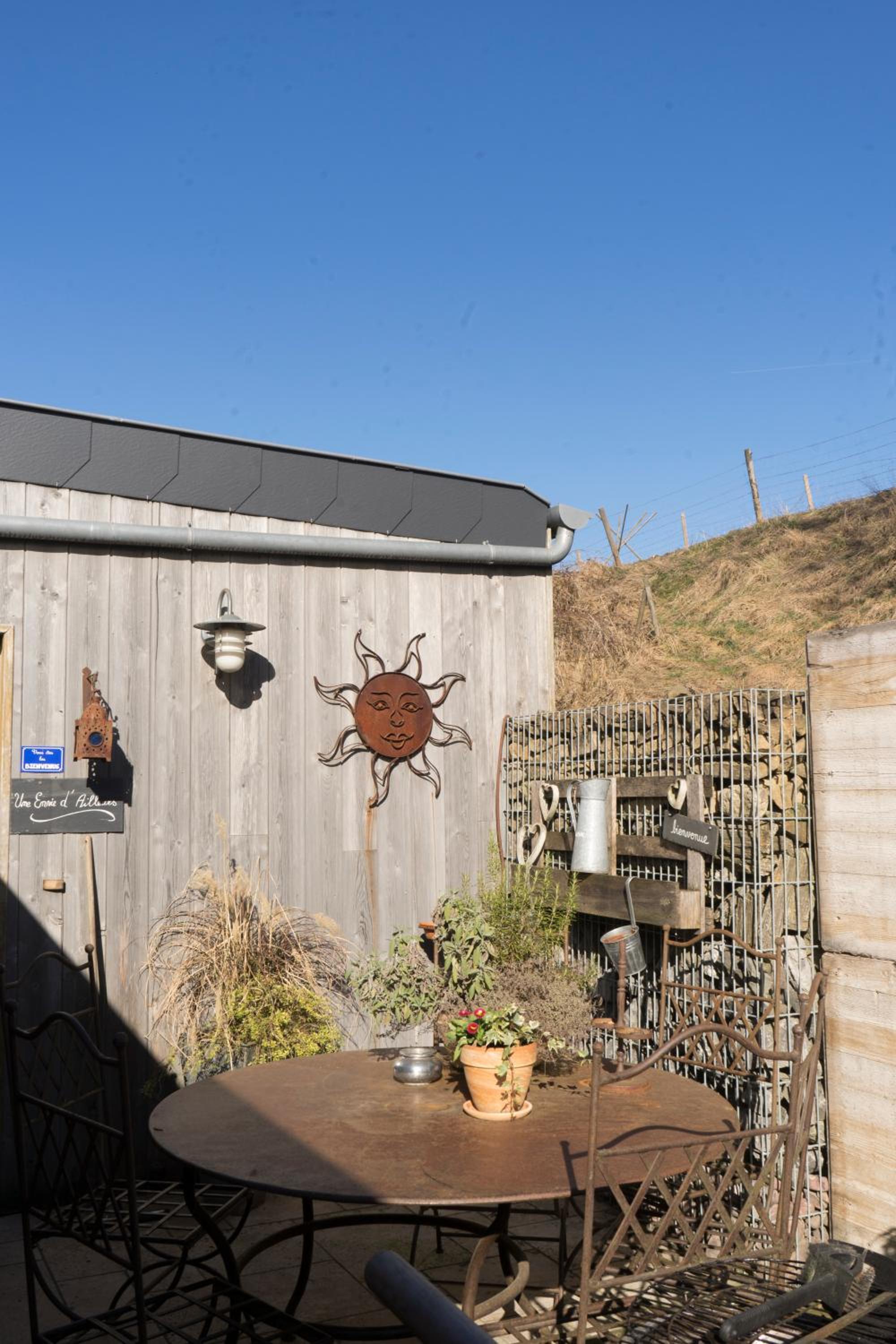 Gîte de Corbion une envie d'Ailleurs 6personnes et le Pt Bonheur 2 personnes