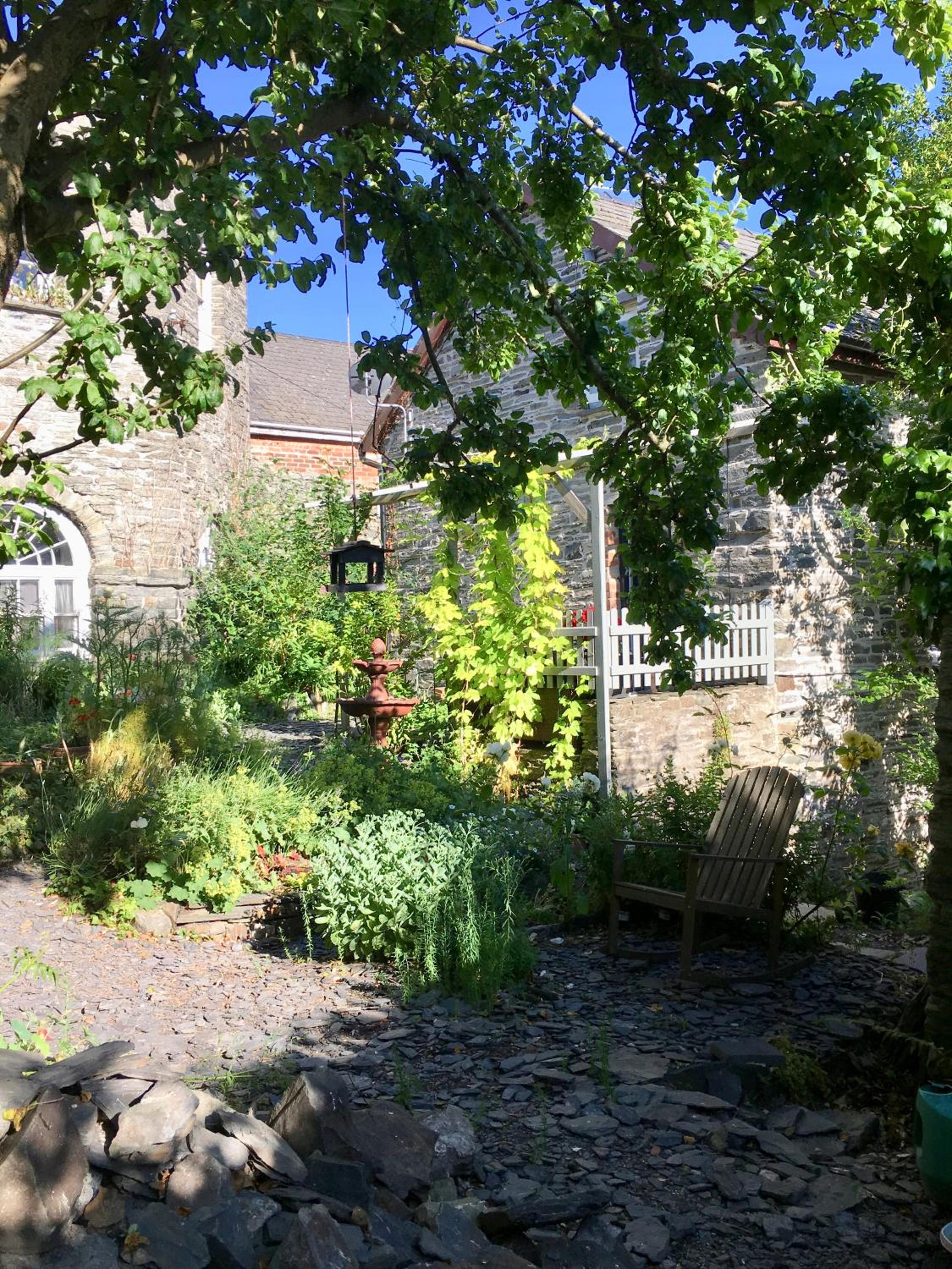 Photo 16