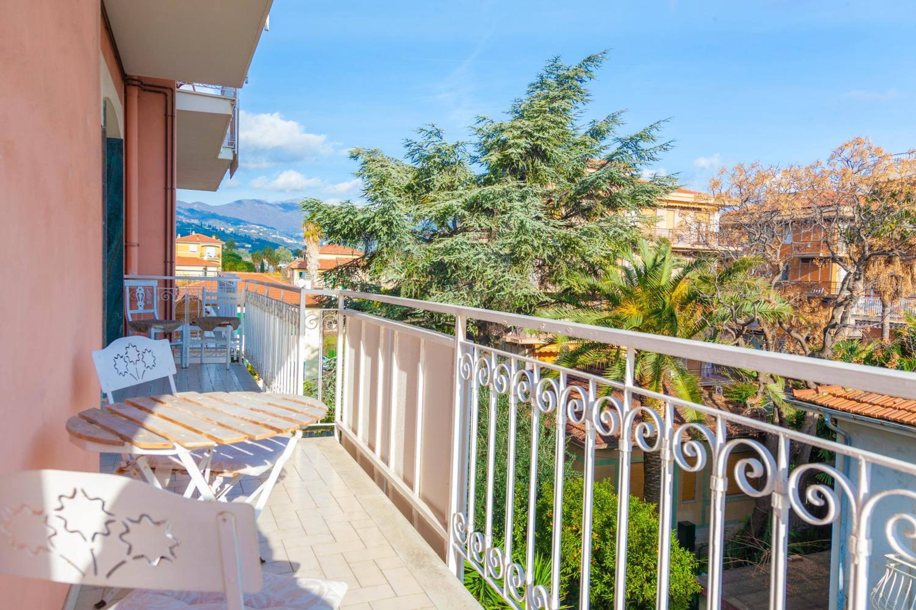 Eveten Apartments - Diano Marina view 3