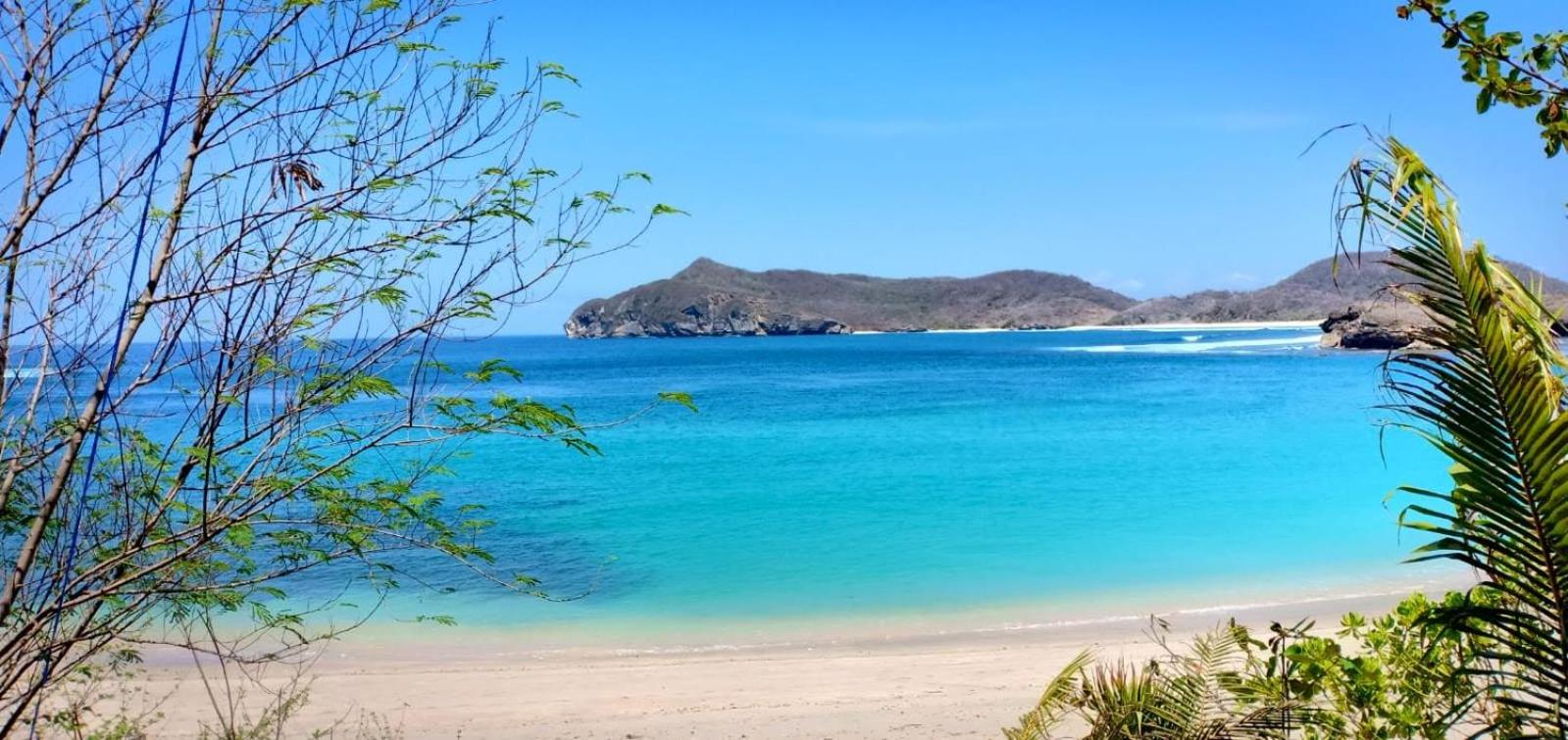 Castaway Surf Retreat view 2