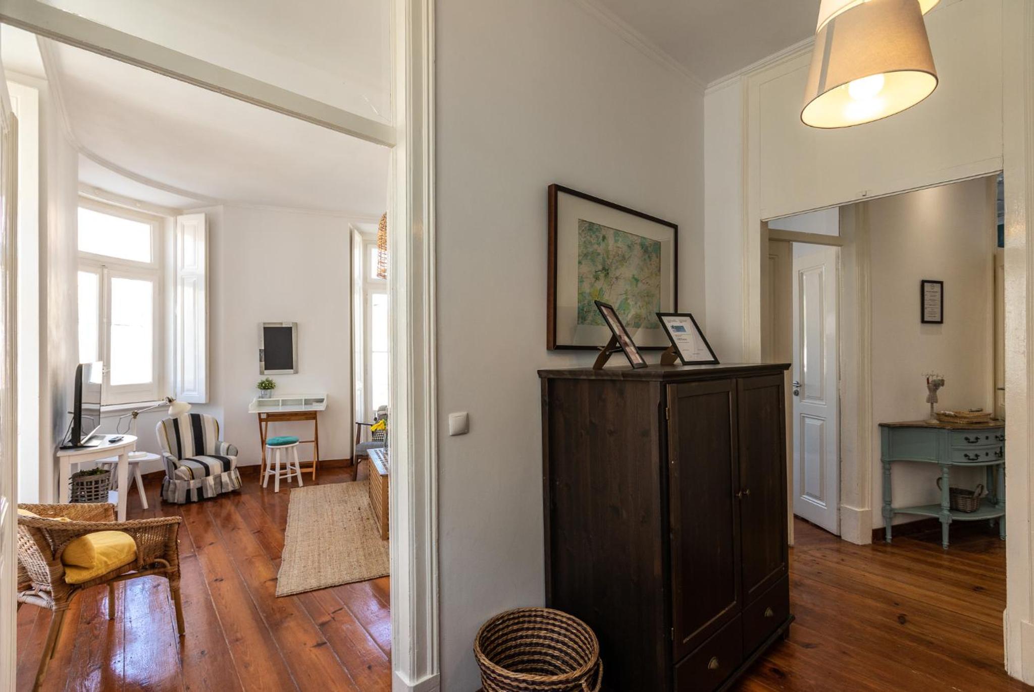 Spacious and elegant family home - BP1 view 4